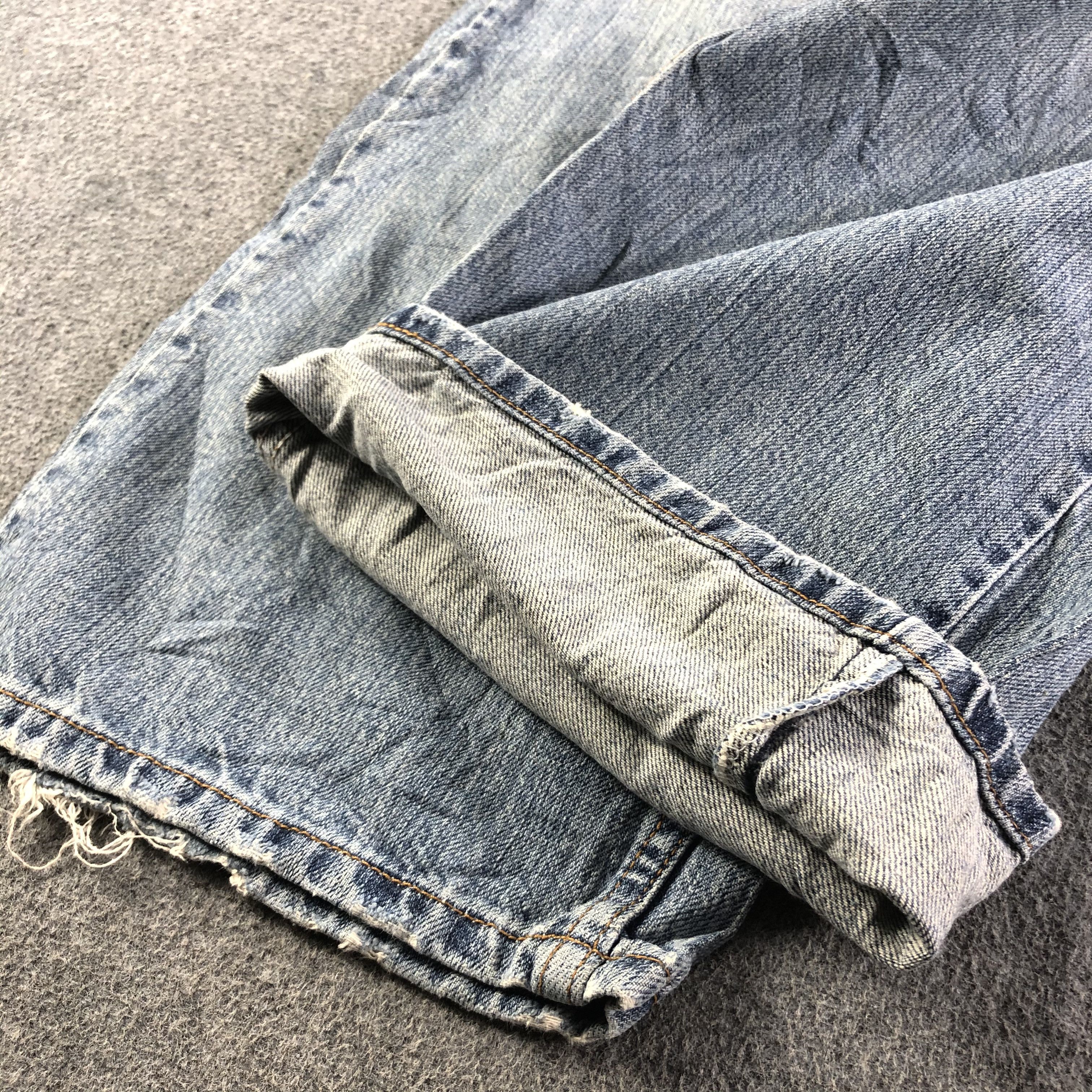Levi's Vintage Levis 569 Jeans-J3210 Size US 42 / EU 58 - 7 Thumbnail