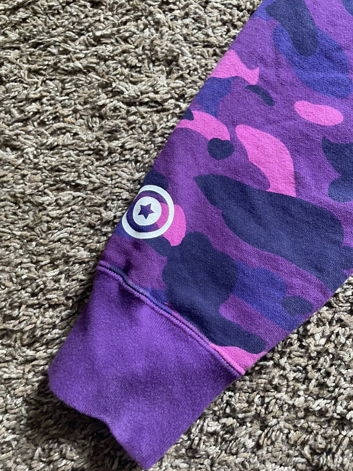 Bape Bape shark crew neck Size US M / EU 48-50 / 2 - 3 Thumbnail