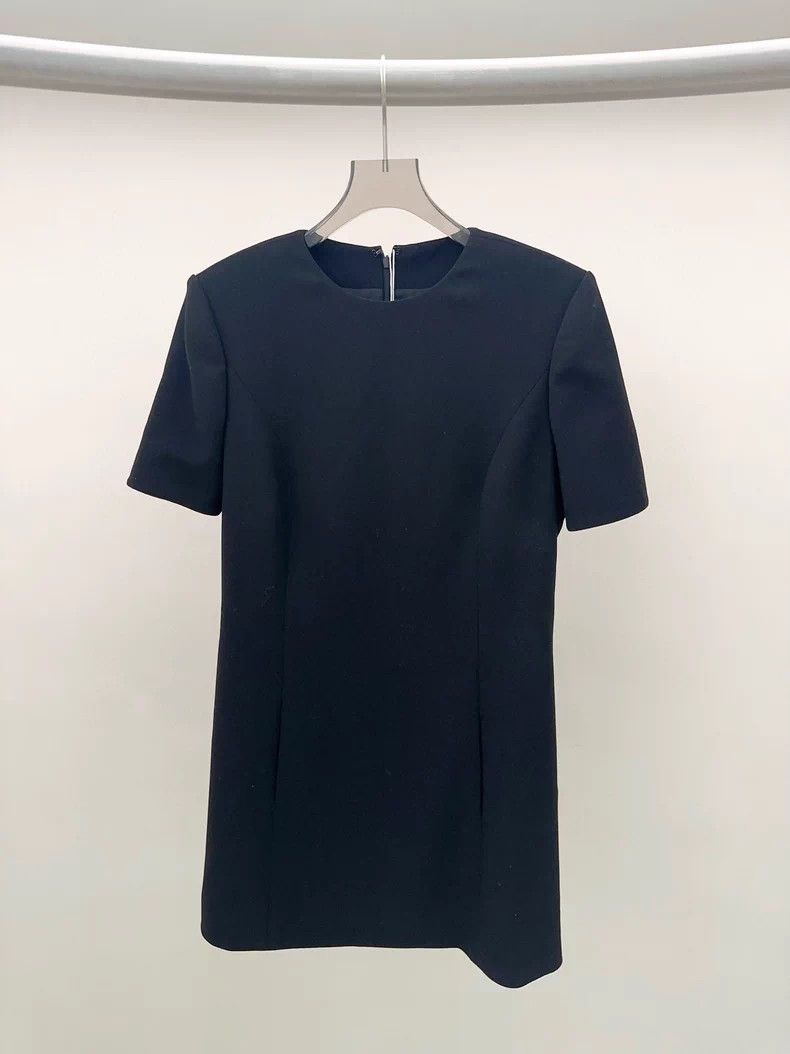 Saint Laurent Paris Saint Laurent Paris Black Short Sleeve Dress Size S / US 4 / IT 40 - 1 Thumbnail