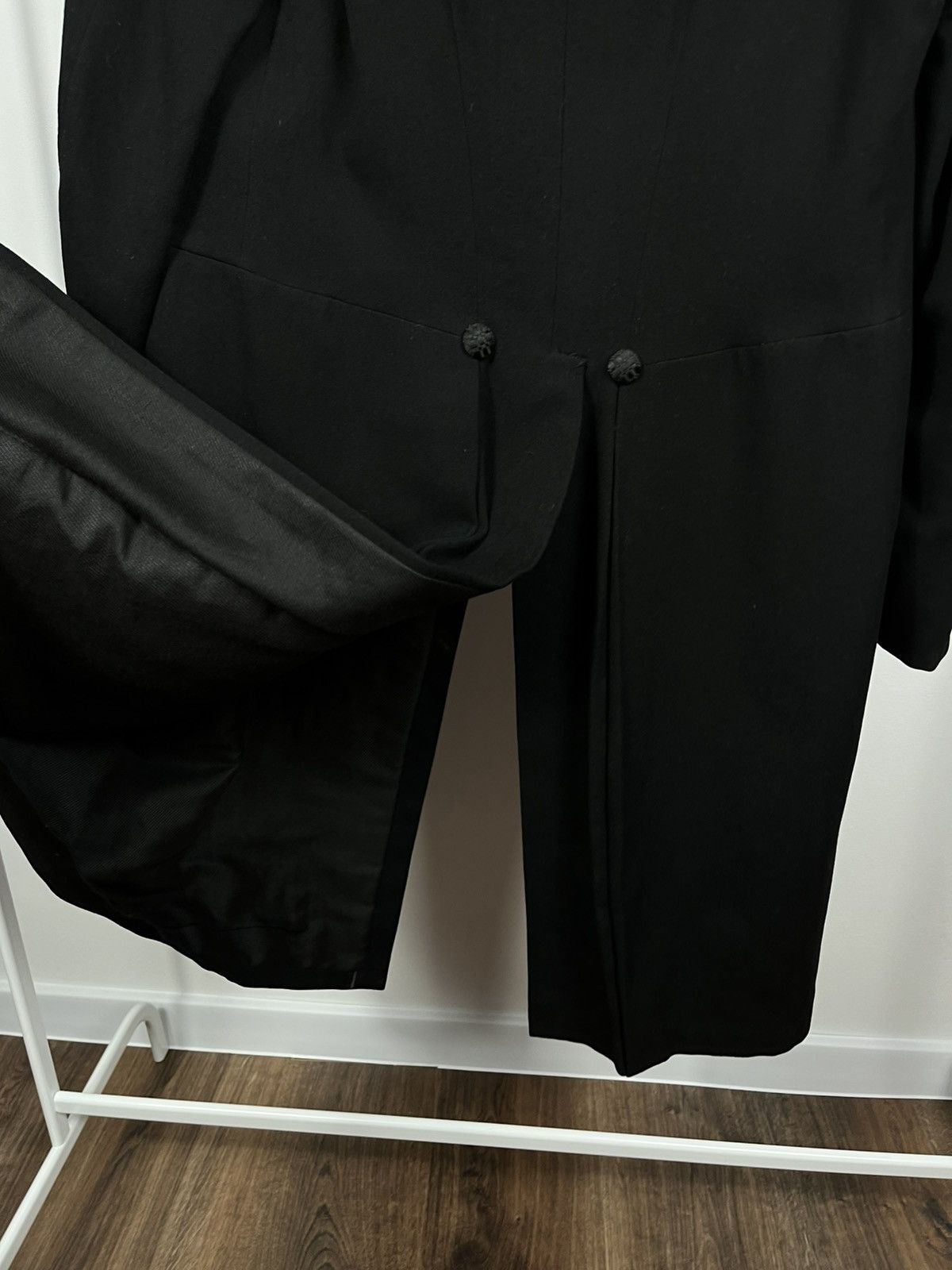 Other Vintage Black Tailcoat Style Long Coat Jacket Satin Collar Size US S / EU 44-46 / 1 - 13 Thumbnail