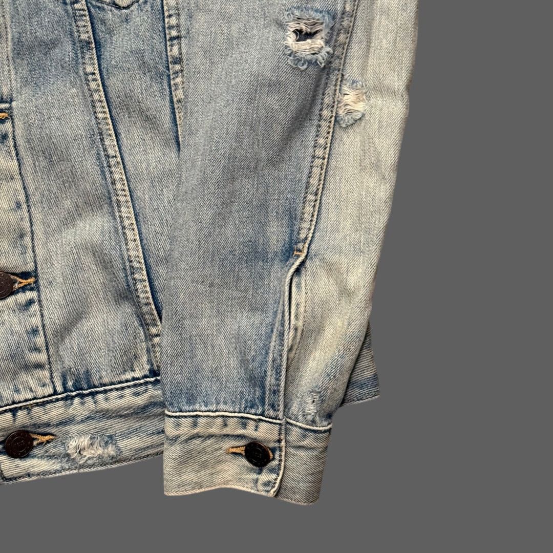 ABLE ABLE Light Wash Denim Trucker Jacket Women's Medium Size M / US 6-8 / IT 42-44 - 3 Thumbnail