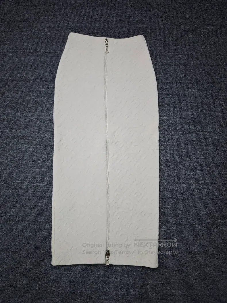 Fendi Fendi The pattern is printed on a medium-length pencil ski Size 42" / US 20 - 1 Thumbnail