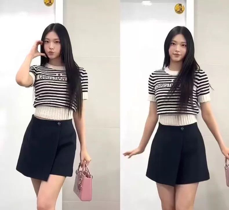 Dior Dior Colour-matched striped five-pointed cotton round-neck Size XS / US 0-2 / IT 36-38 - 9 Thumbnail