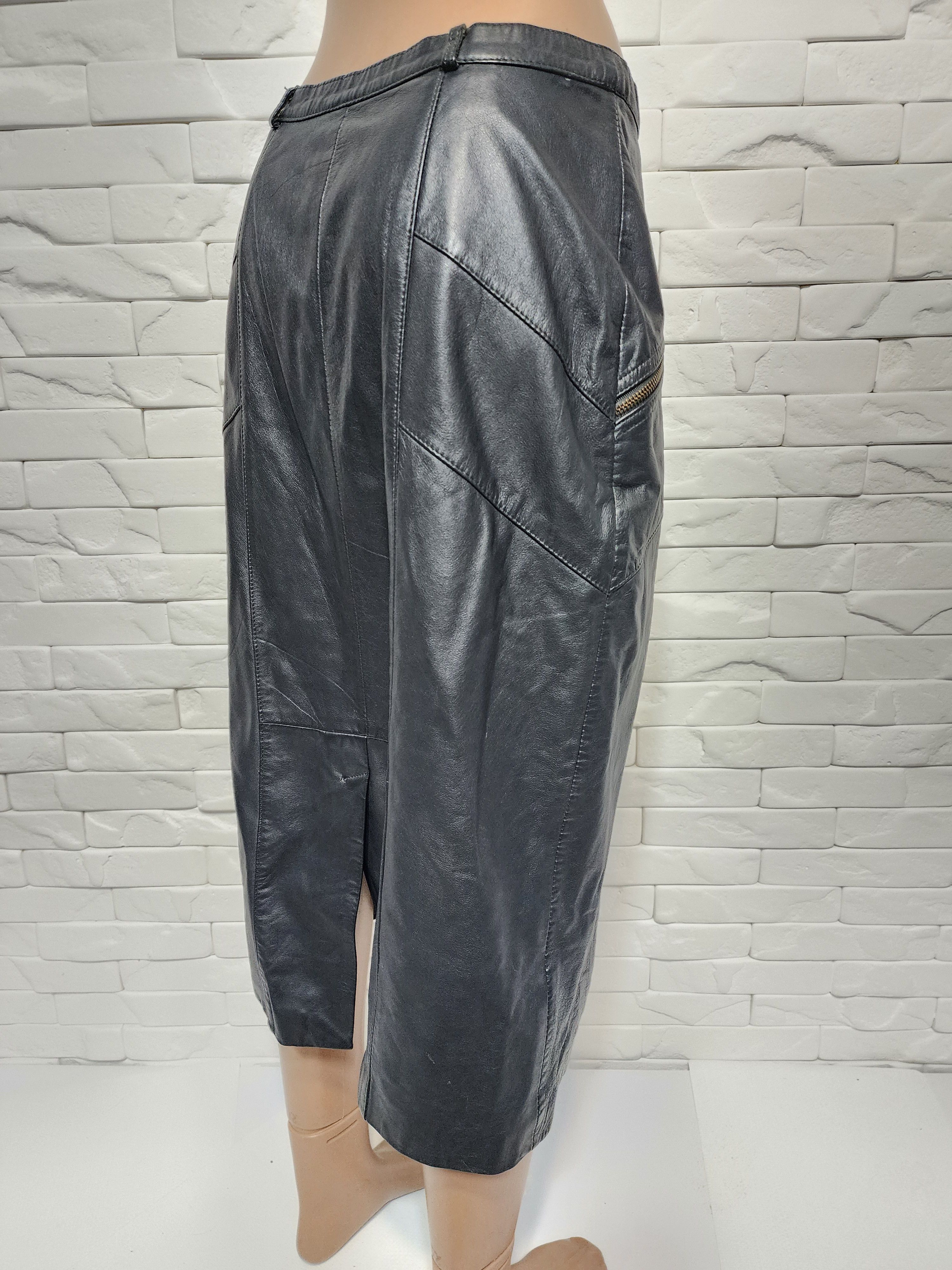 Genuine Leather Gray leather skirt. Grey skirt. Vintage leather skirt. Size 28" / US 6 / IT 42 - 5 Thumbnail