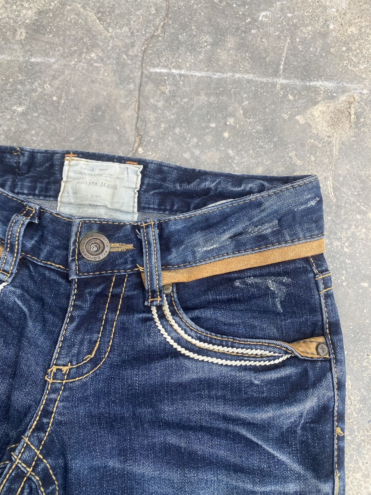 Japanese Brand LOLITA Beautifully Seasoned Skinny Jeans Size US 26 / EU 42 - 5 Thumbnail