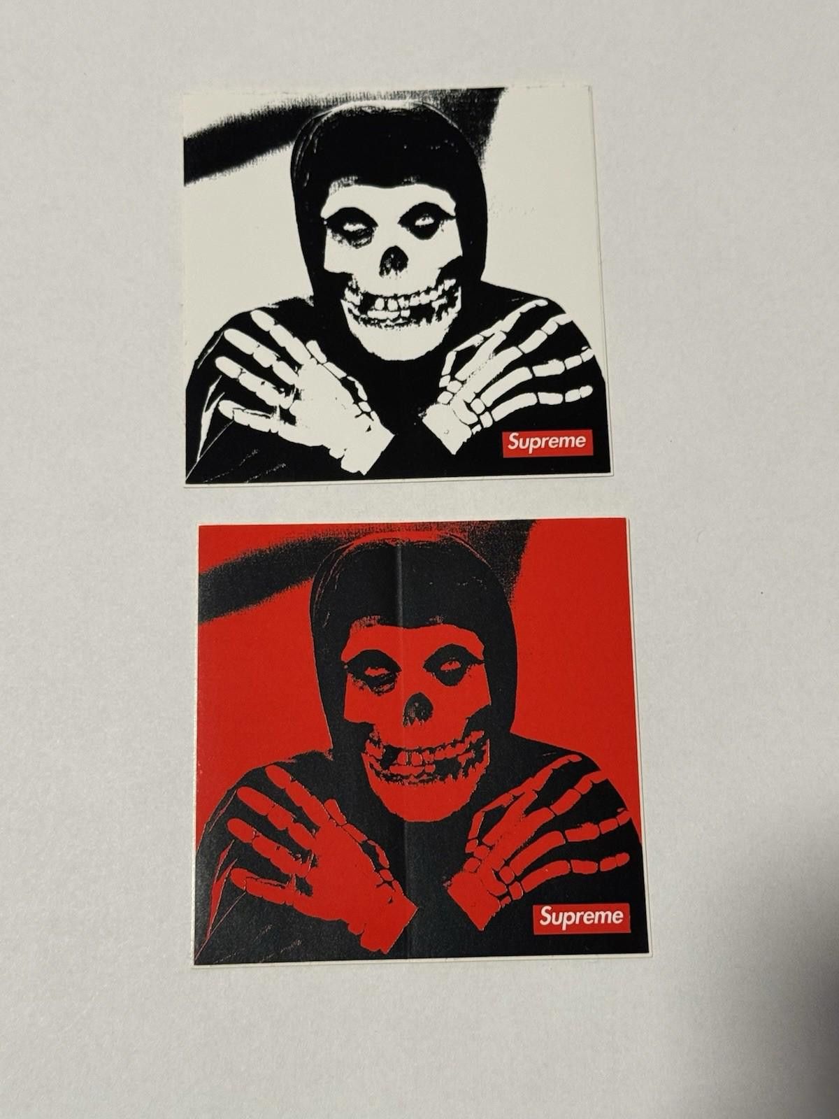 Supreme Supreme Misfits Crimson Sticker Lot Size ONE SIZE - 1 Thumbnail