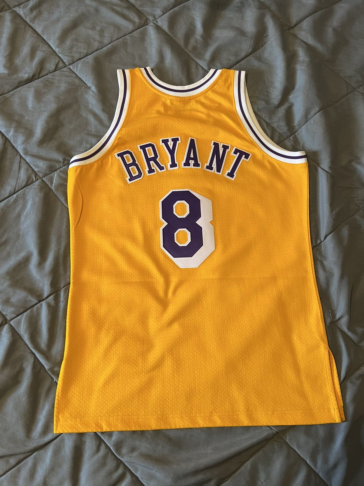 Mitchell & Ness Kobe Bryant authentic Mitchell and Jess jersey Size US M / EU 48-50 / 2 - 2 Thumbnail