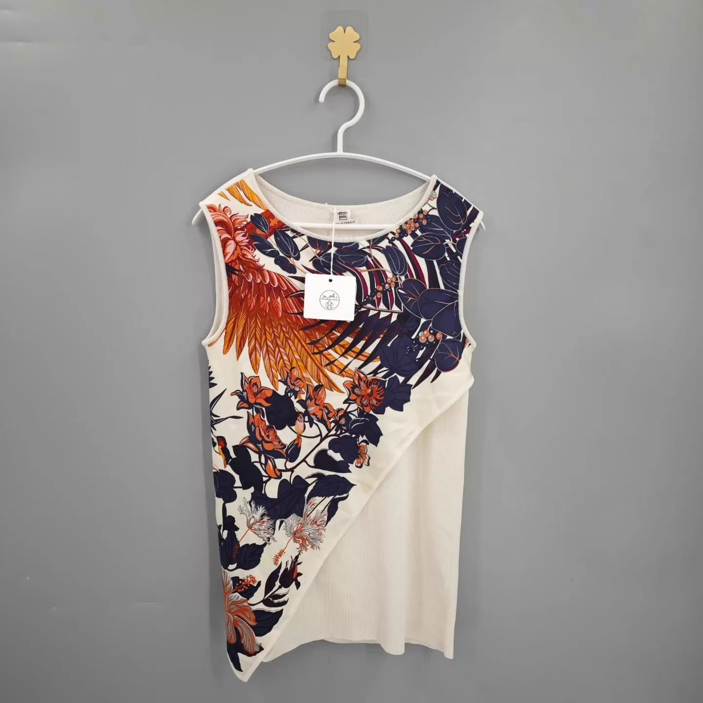 Hermes Hermes Women's Floral Tank Top 34 New With Tags Size XS / US 0-2 / IT 36-38 - 1 Thumbnail