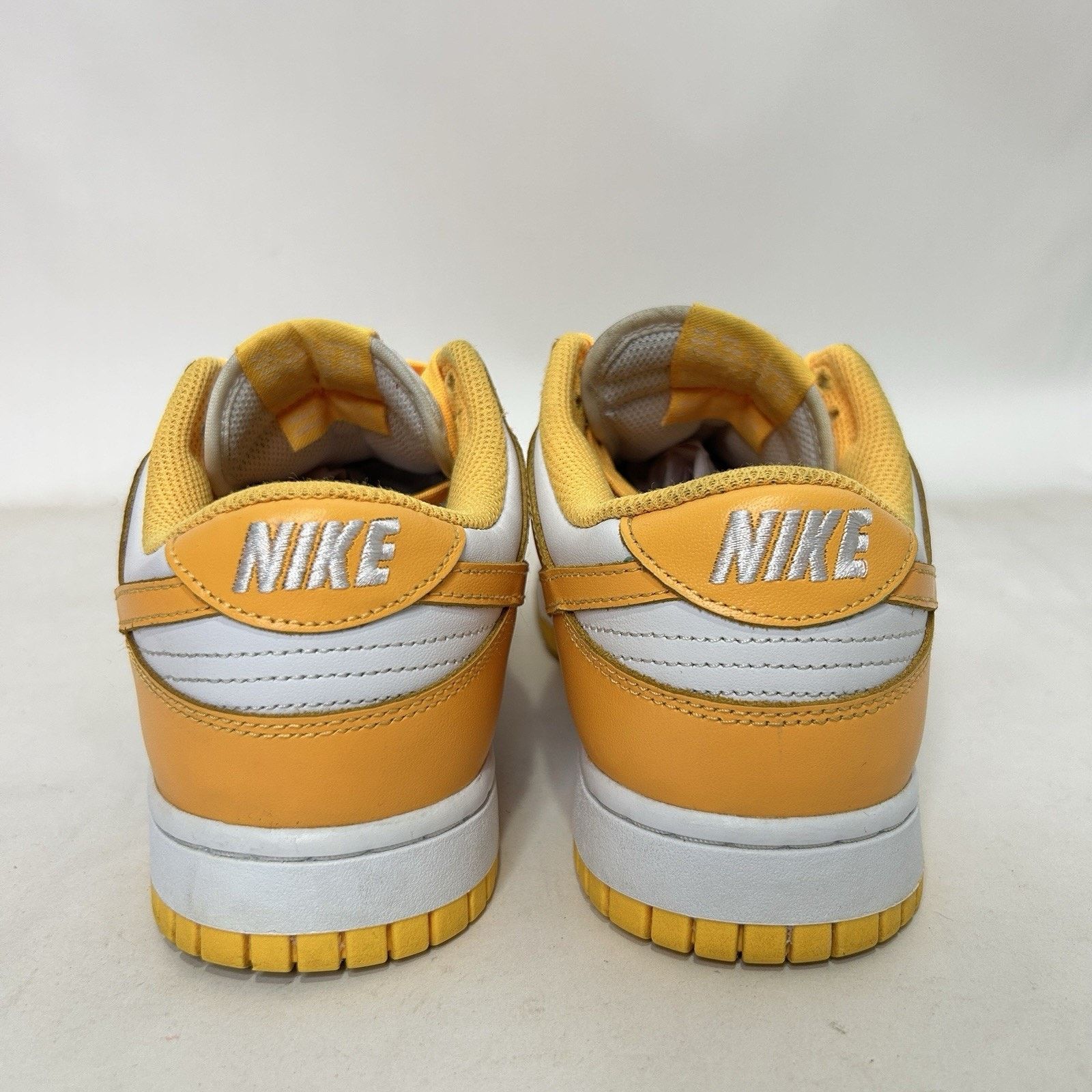 Nike Nike Dunk Low WMNS “Laser Orange” Size US 8 / IT 38 - 5 Thumbnail