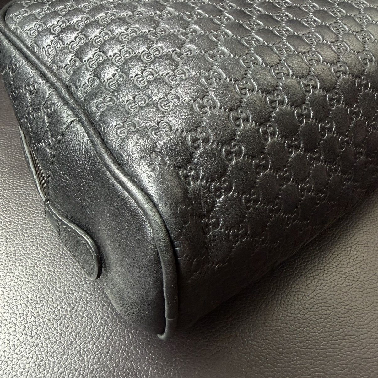 Gucci Gucci - Microguccissima Calfskin Black Toiletry Bag Size ONE SIZE - 10 Thumbnail