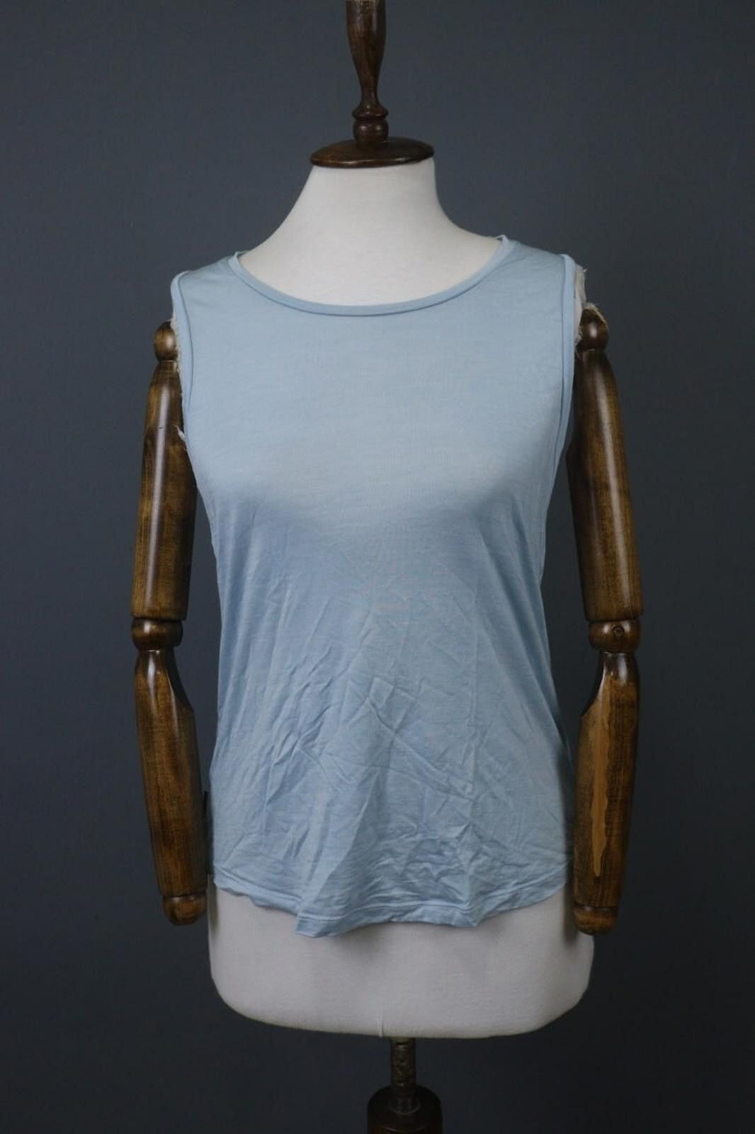 Icebreaker Icebreaker Blue Lyocell Round Neck Pullover Tank Top Size S Size S / US 4 / IT 40 - 1 Thumbnail