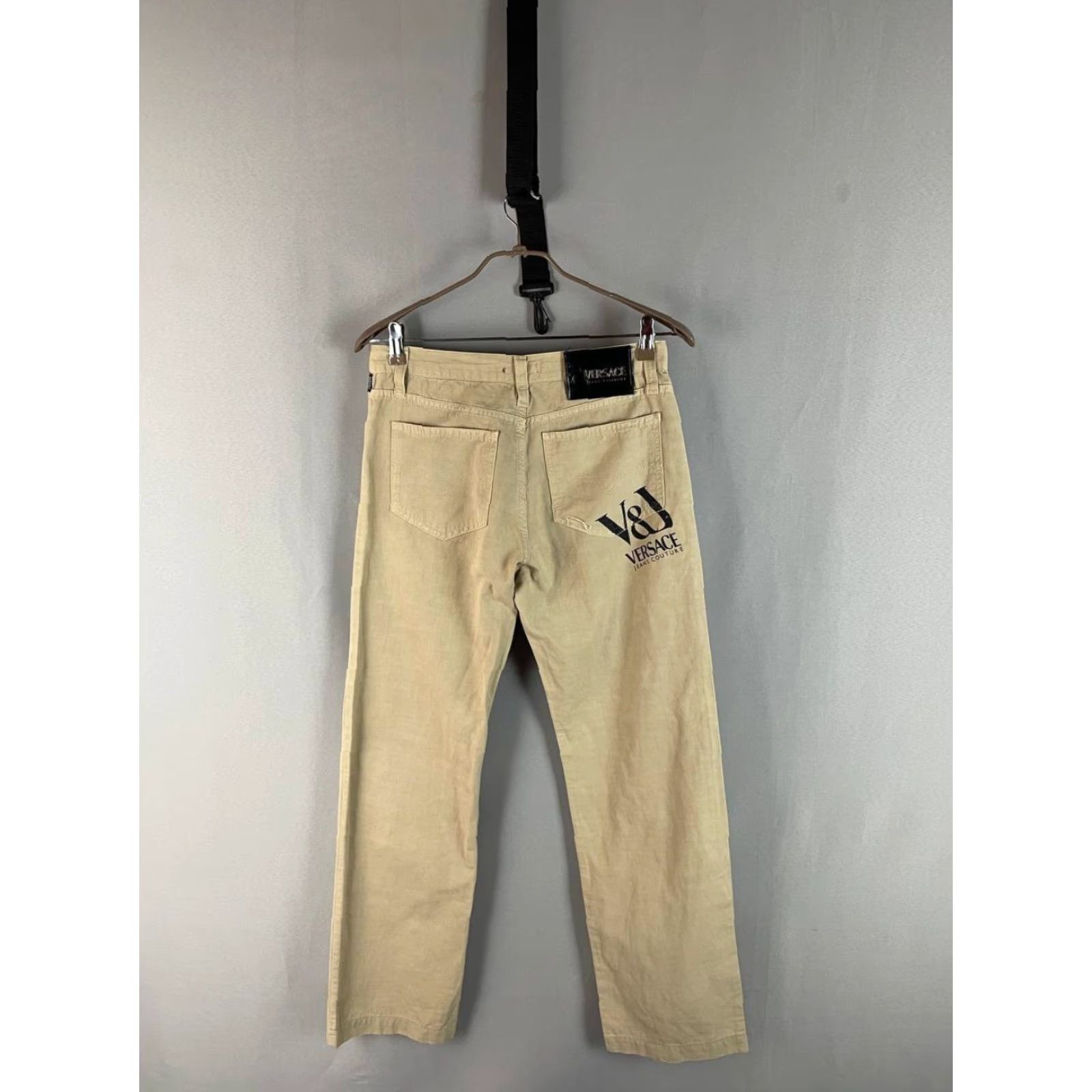 Versace Jeans Couture Versace Jeans Couture Jeans Beige 26" 31" Inseam 5-Pocket Regular Fit Womens L Cotton Denim Button Zip Straight Leg Belt Loop Fly Button Size 36" / US 14 / IT 50 - 2 Thumbnail