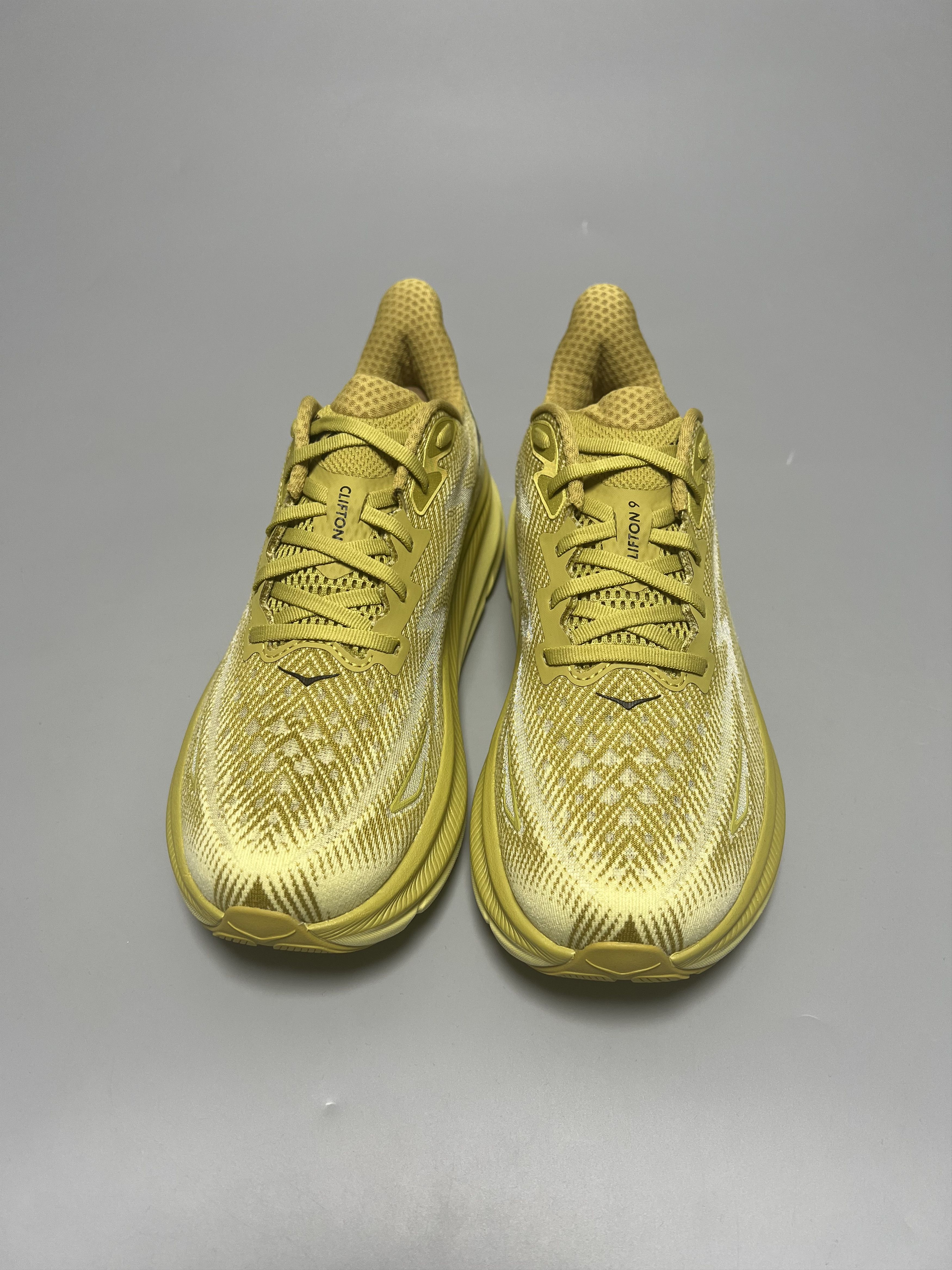 Hoka 9.5D Hoka One One Clifton 9 Running Shoes Walking Gym Size US 9.5 / EU 42-43 - 4 Thumbnail