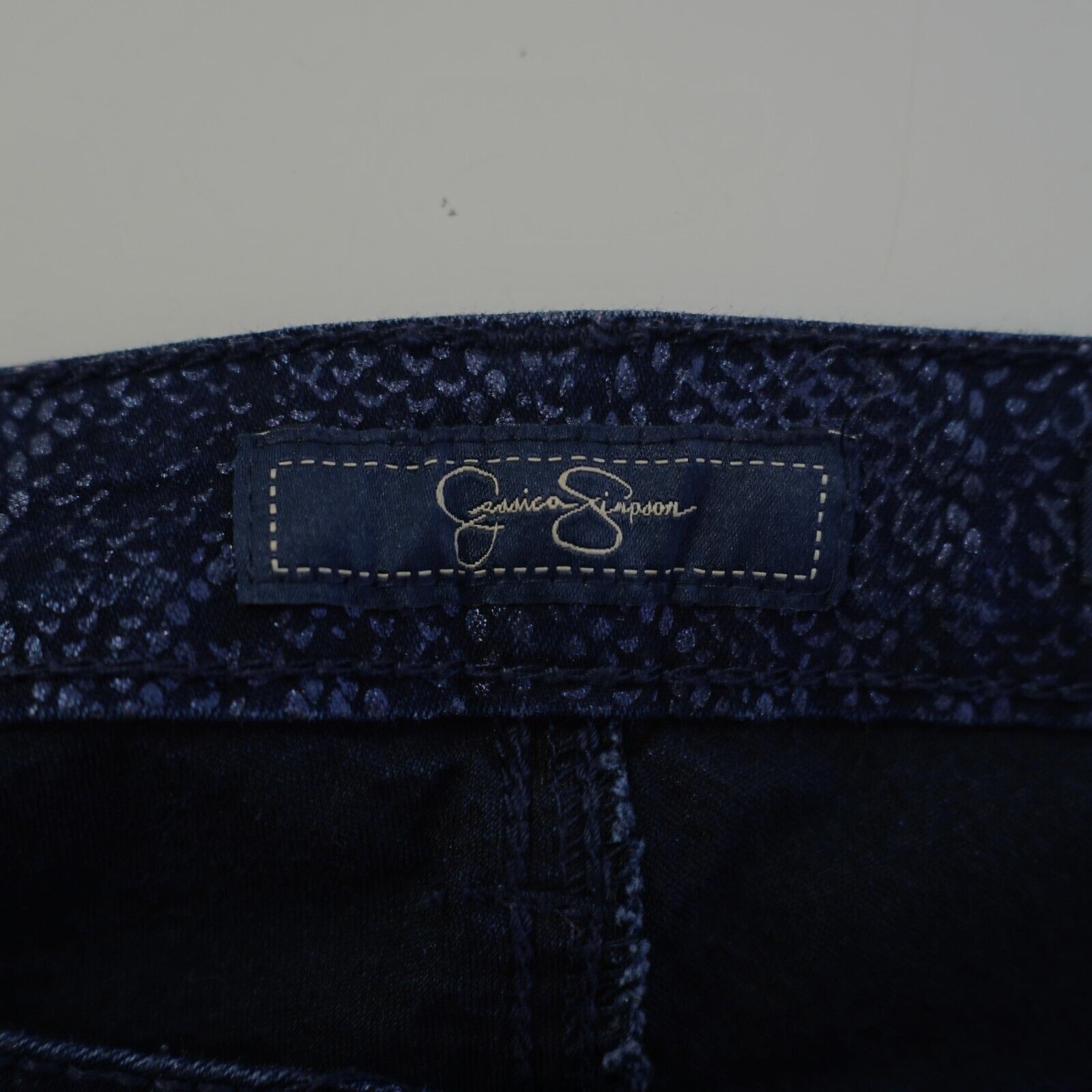 Jessica Simpson Jessica Simpson 31R Kiss Me Jeggings Blue Snakeskin Patterne Size 35" - 7 Thumbnail