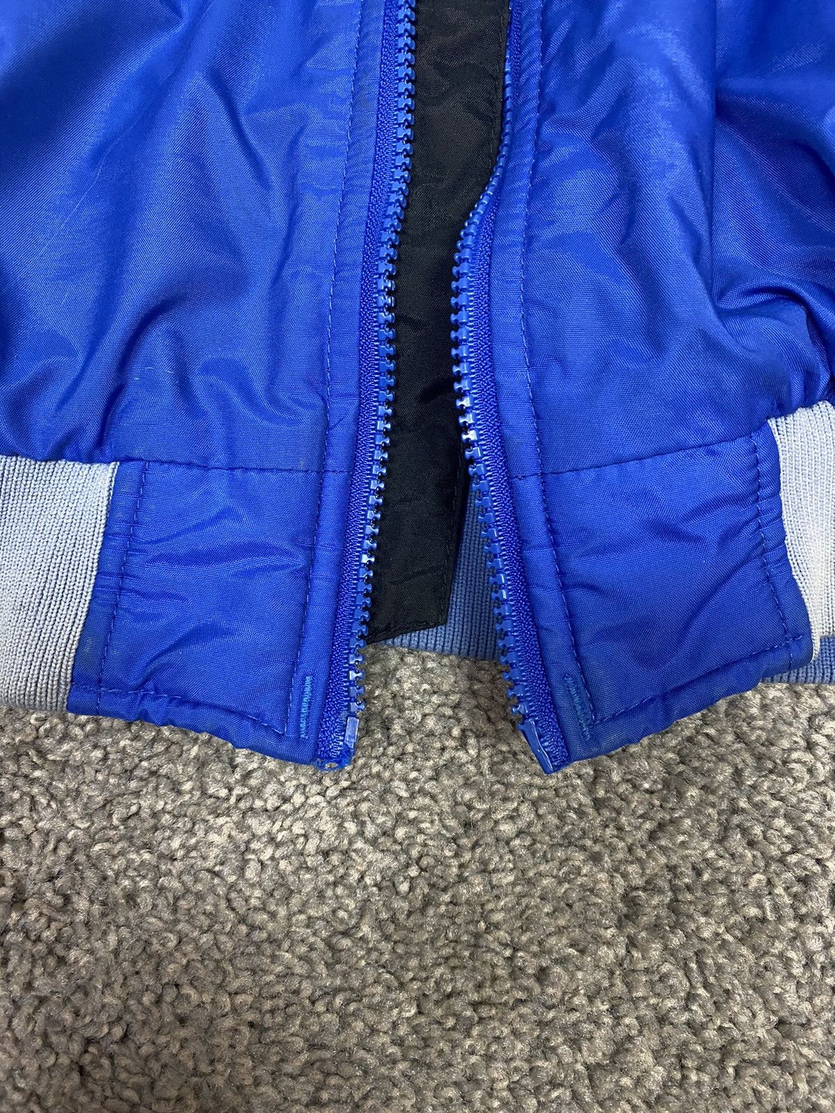 Columbia × Vintage Vintage 90s blue columbia winter jacket Size US L / EU 52-54 / 3 - 6 Thumbnail