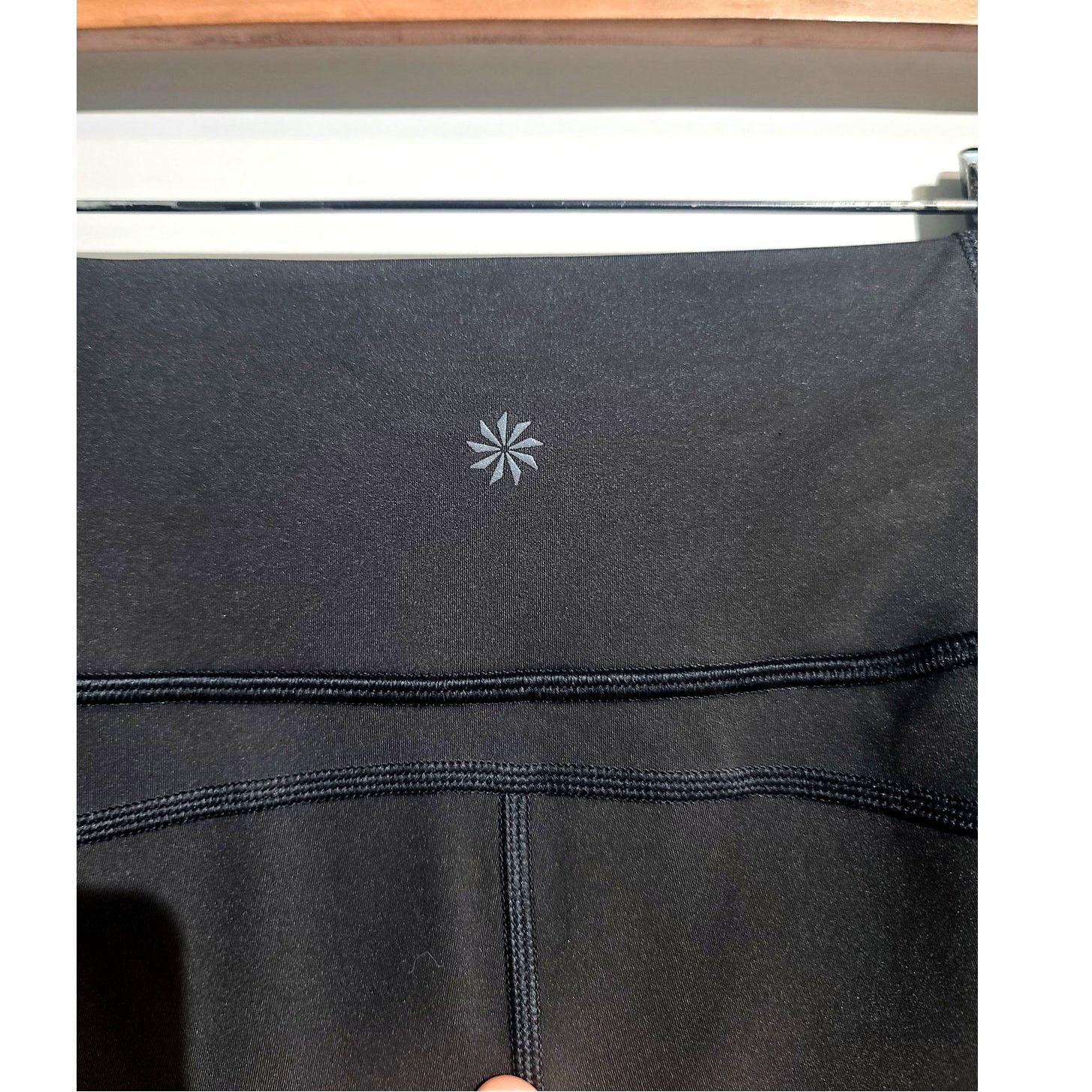 Athleta Athleta Contender Mesh Crop Size 30" / US 8 / IT 44 - 4 Thumbnail