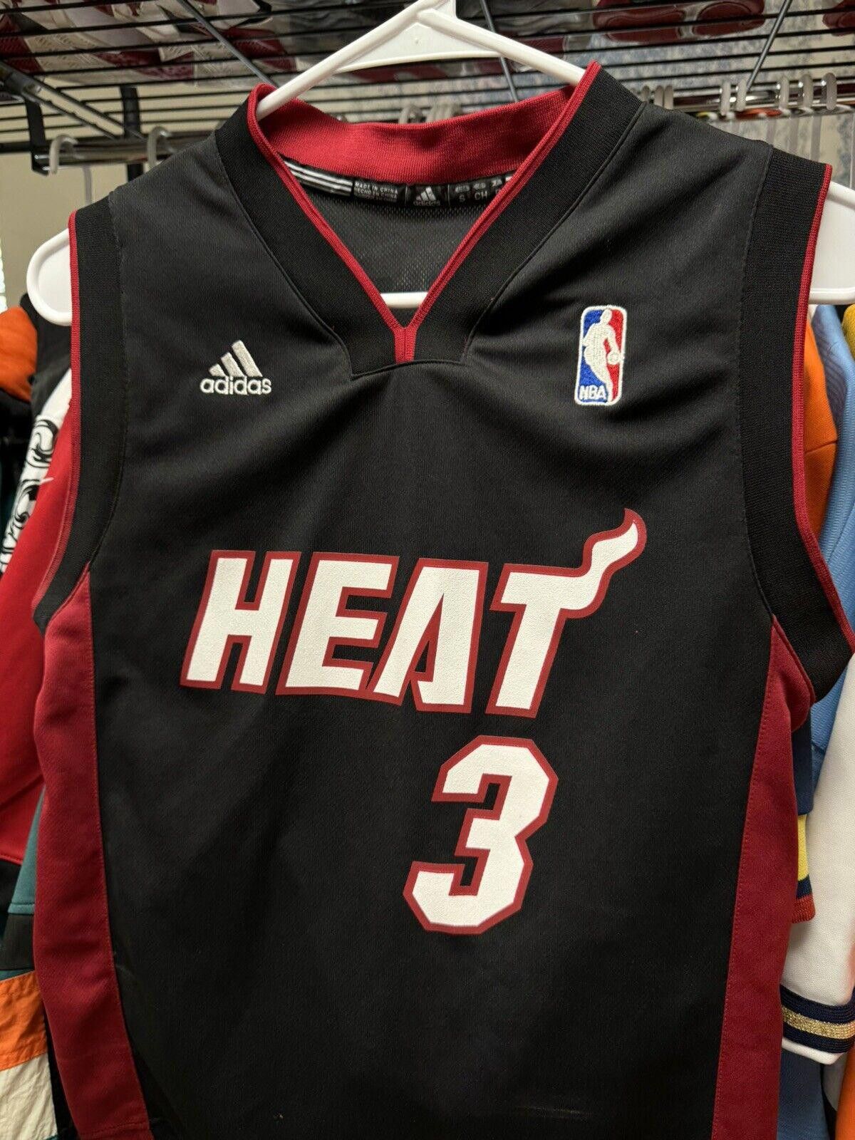Adidas Vintage NBA Miami Heat Dwayne Wade Jersey Size US S / EU 44-46 / 1 - 5 Thumbnail