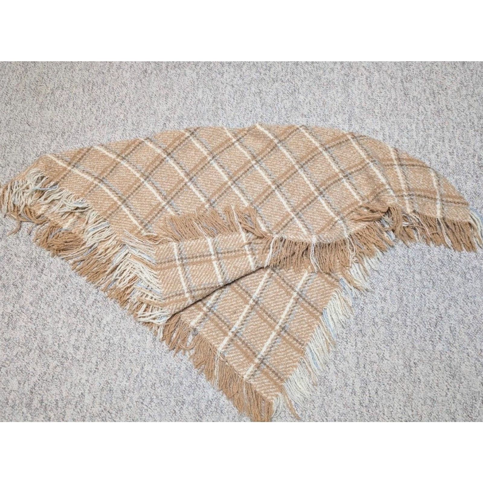 Vintage VINTAGE Ireland Irish Wool Cape Sweater One Size Brown Tan Alpaca Poncho Women XS? Size ONE SIZE - 3 Thumbnail