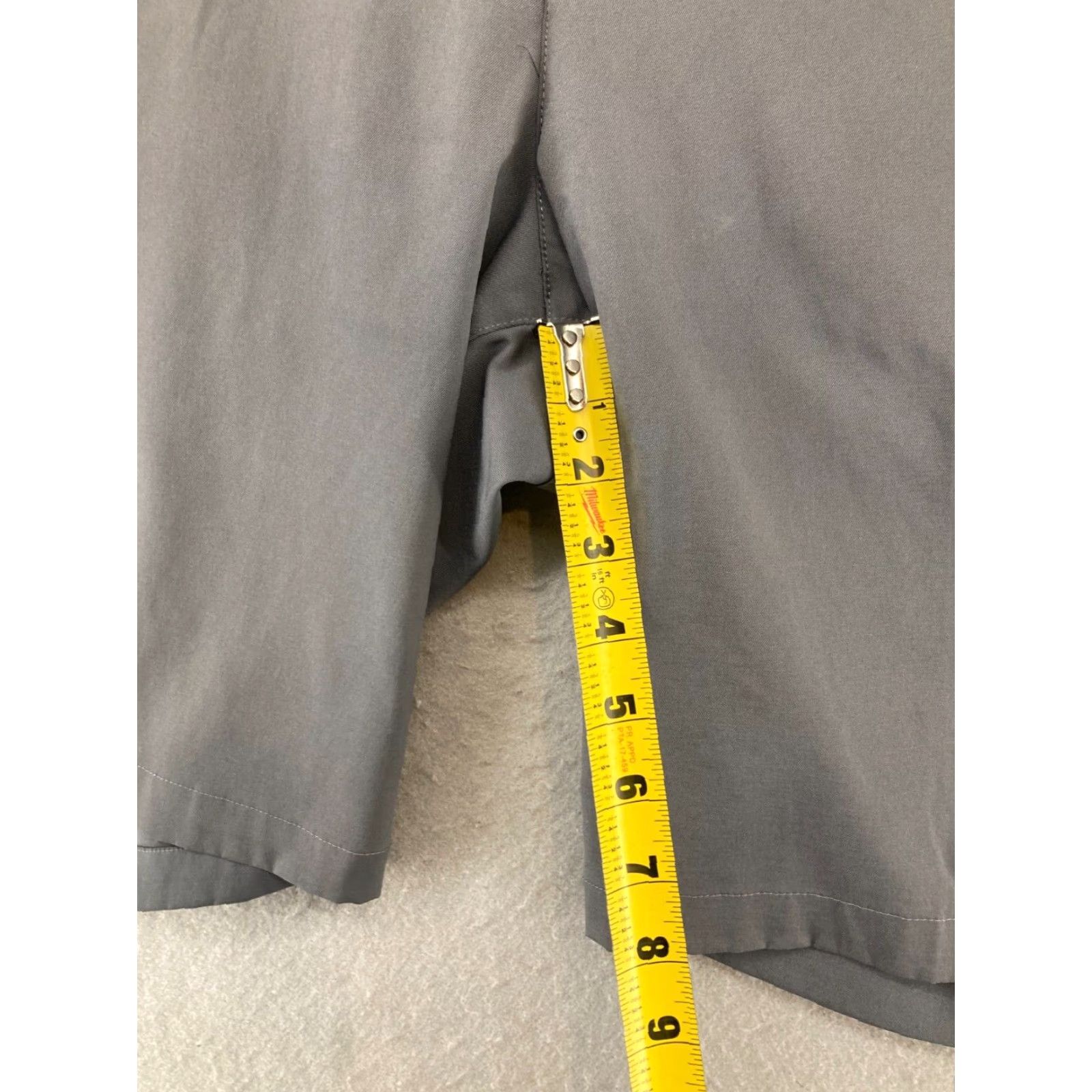Nike Nike Golf Shorts Mens 36 Gray Standard Fit Shirt? Size US 36 / EU 52 - 4 Thumbnail