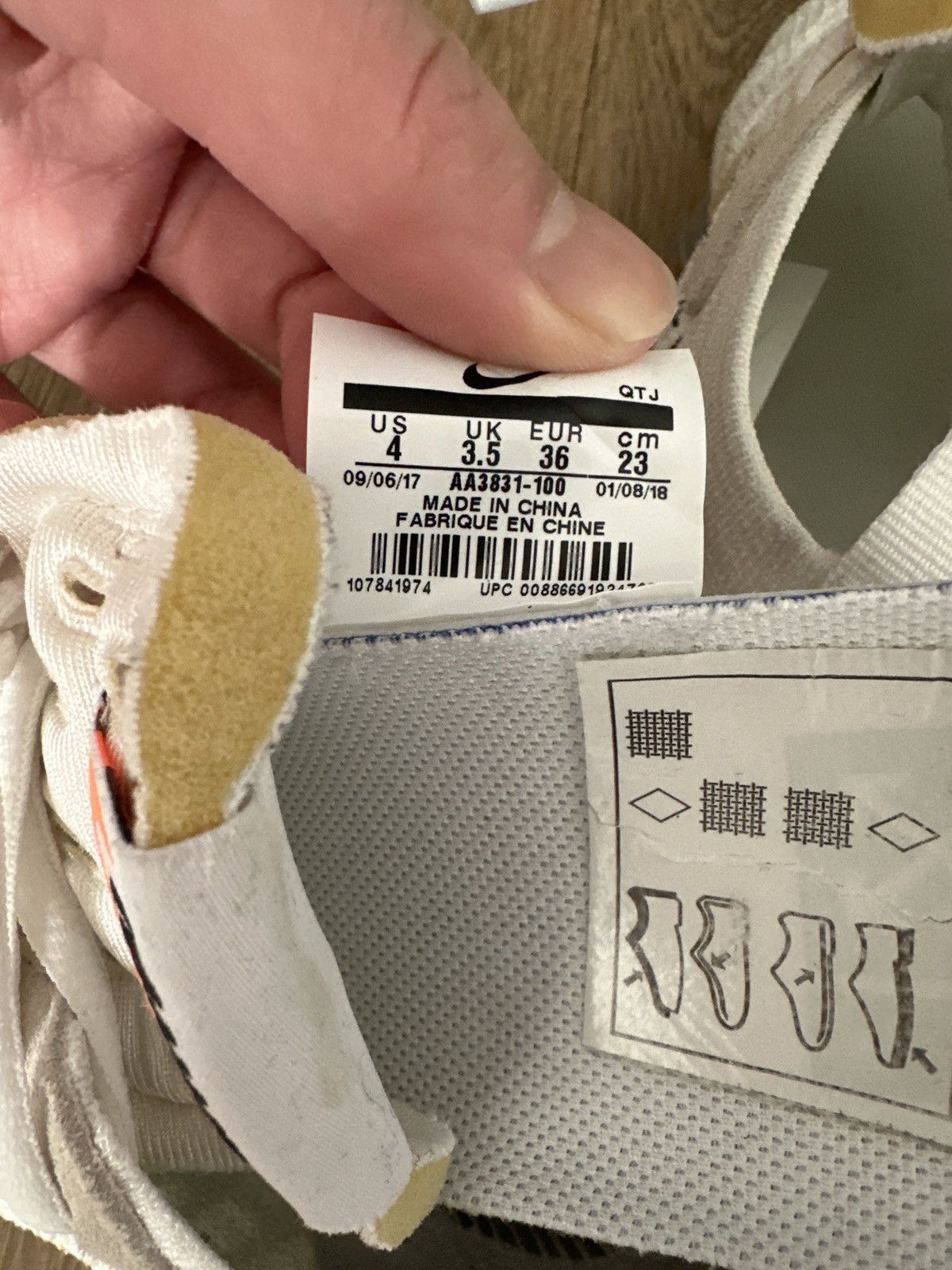 Nike × Off-White Nike Off White Vapormax US Size 4 UK 3.5 Size US 4 / IT 34 - 6 Thumbnail