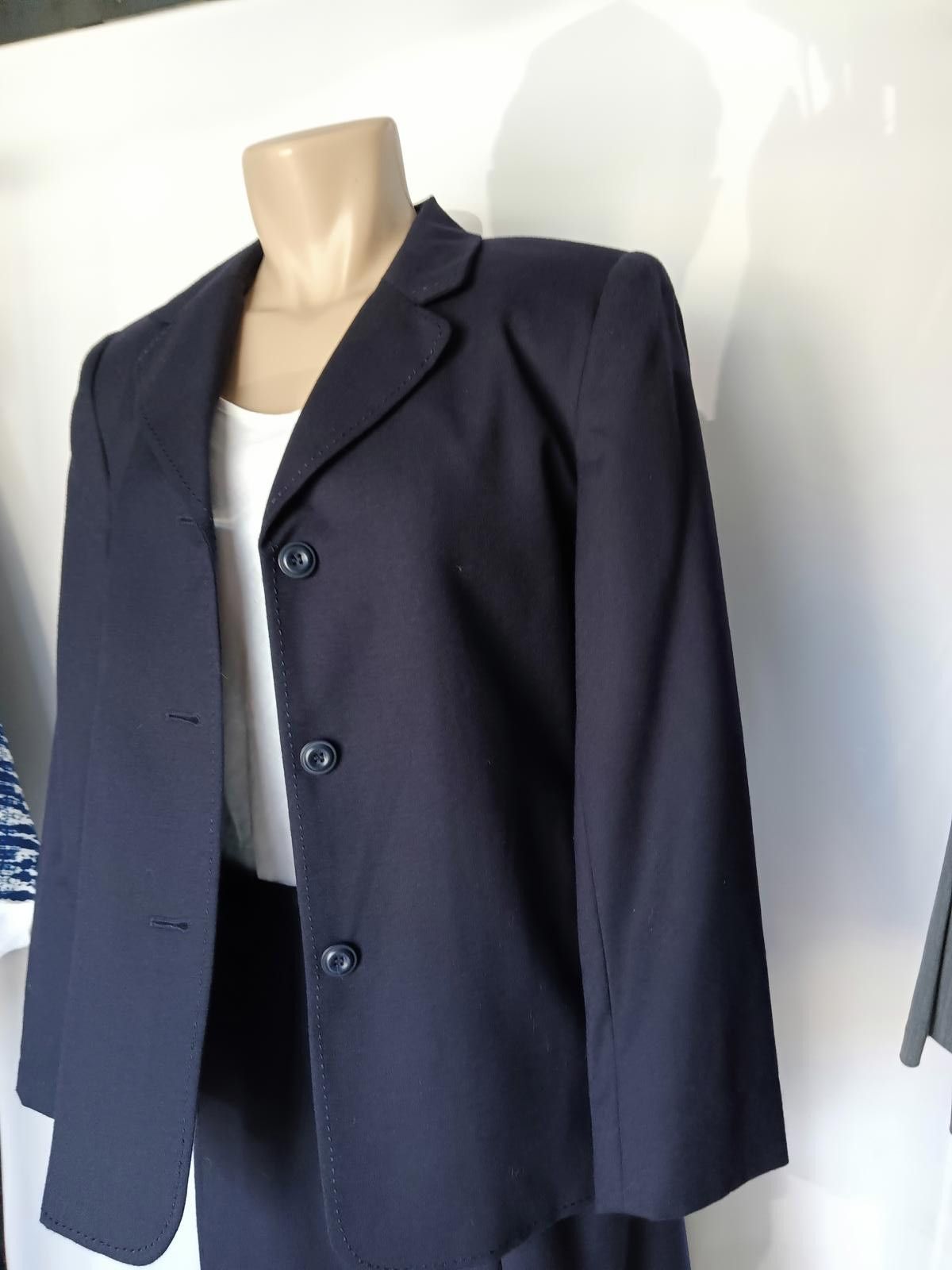 Designer Classic Women's Black Suit Set with Skirt Size M / US 6-8 / IT 42-44 - 2 Thumbnail