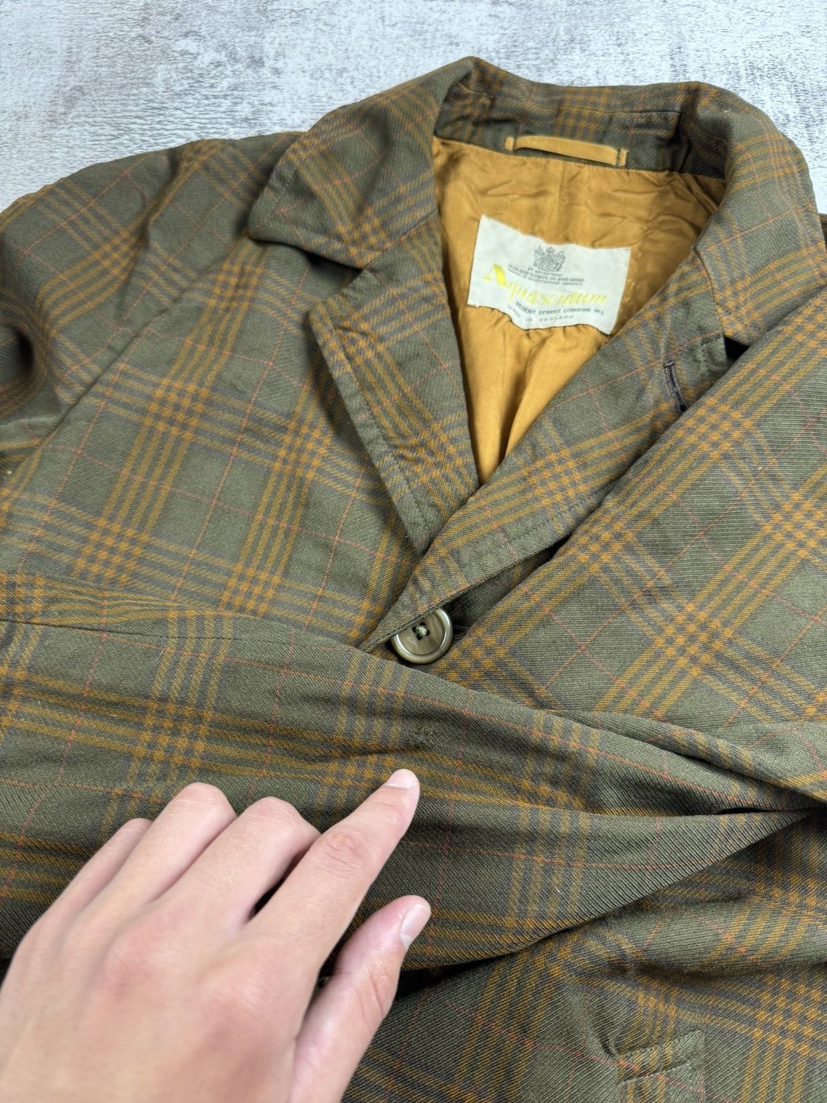 Aquascutum Aquascutum 90s Vintage Plaid Tweed Brown England Wool Button Trench Trench Coat Size L / US 10 / IT 46 - 11 Thumbnail