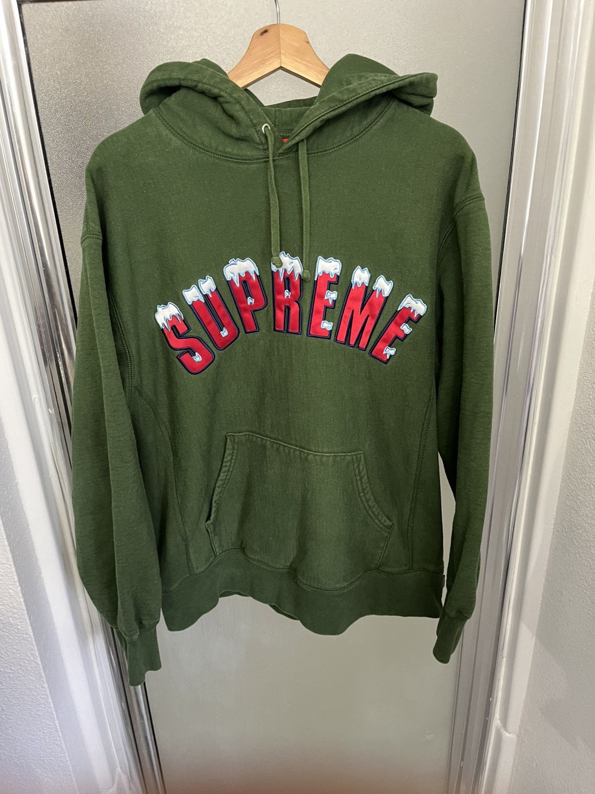 Supreme Supreme hoodie Size US M / EU 48-50 / 2 - 1 Thumbnail