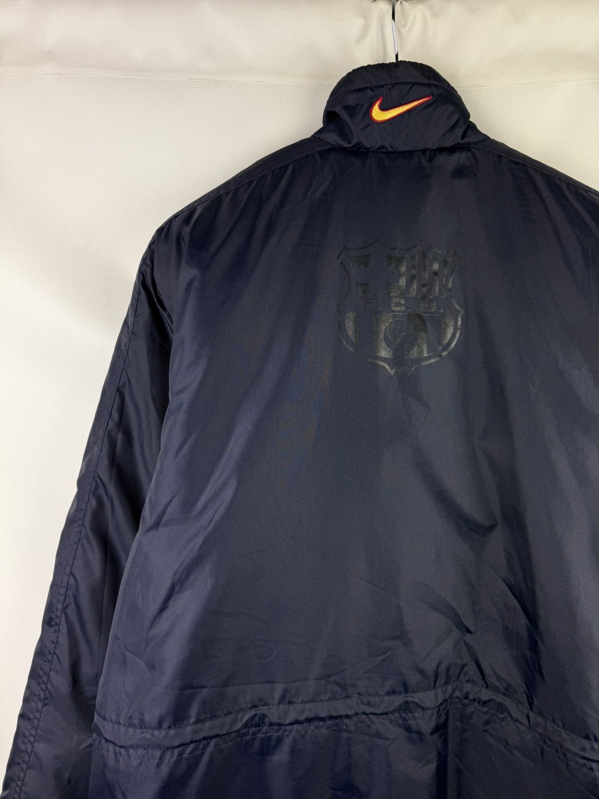 Nike Nike FC Barcelona Vintage Training Nylon Jacket Size US S / EU 44-46 / 1 - 21 Thumbnail