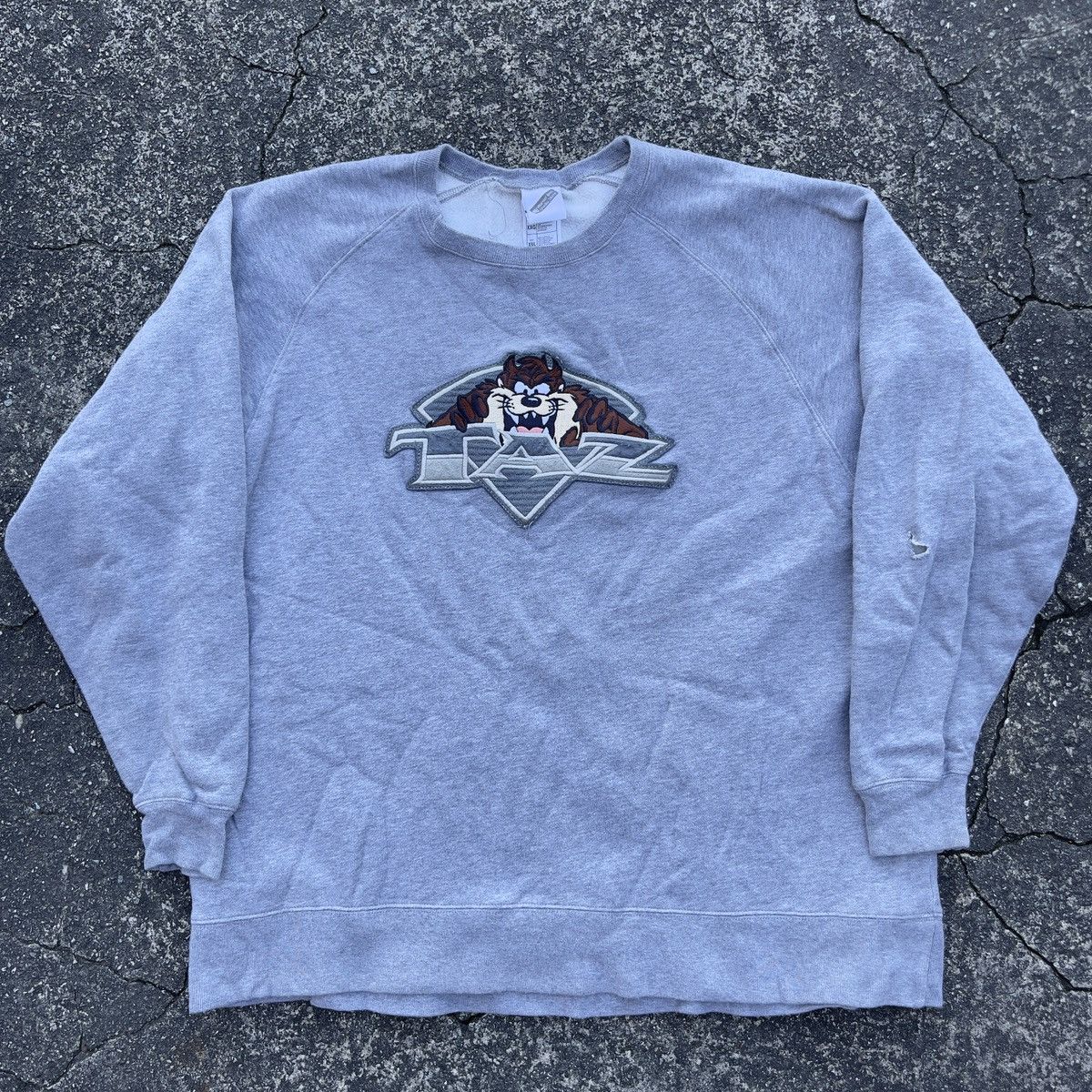 Vintage 2000 Y2K Thrashed TAZ Warner Bros Store Crewneck