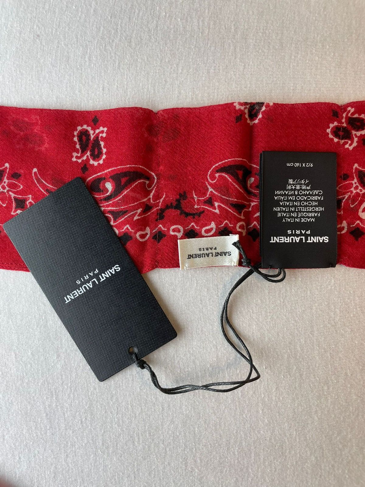 Saint Laurent Paris × Yves Saint Laurent Saint Laurent Lavalliere