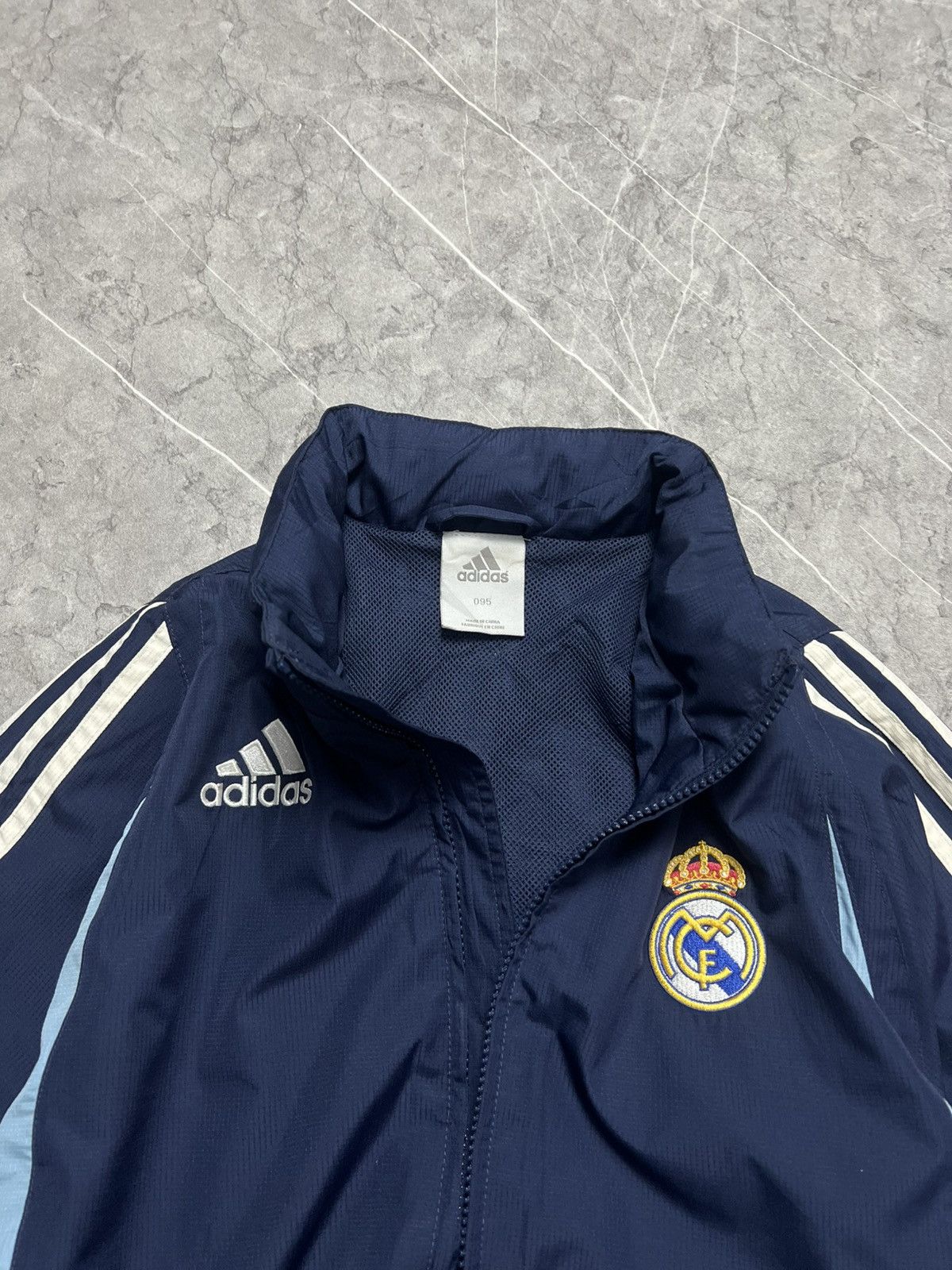 Adidas × Vintage (SOLD) 06 Adidas Real Madrid (Hidden Hoodie) Size US L / EU 52-54 / 3 - 2 Thumbnail