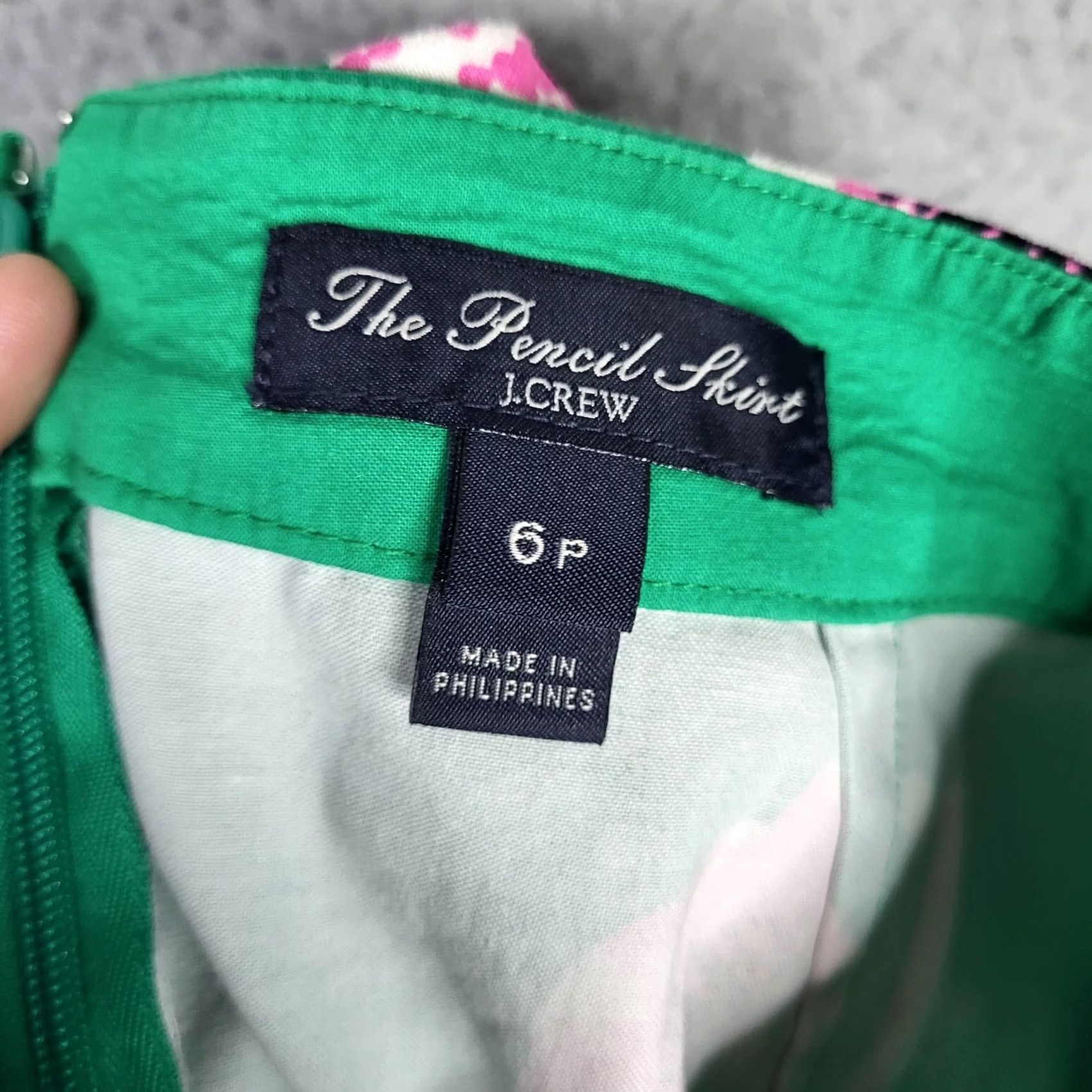 J.Crew J.CREW Pencil Skirt 6P Green Floral Knee Length Cotton Petite Women's Dressy Casual Skirt Mens? No. Size 28" / US 6 / IT 42 - 6 Thumbnail