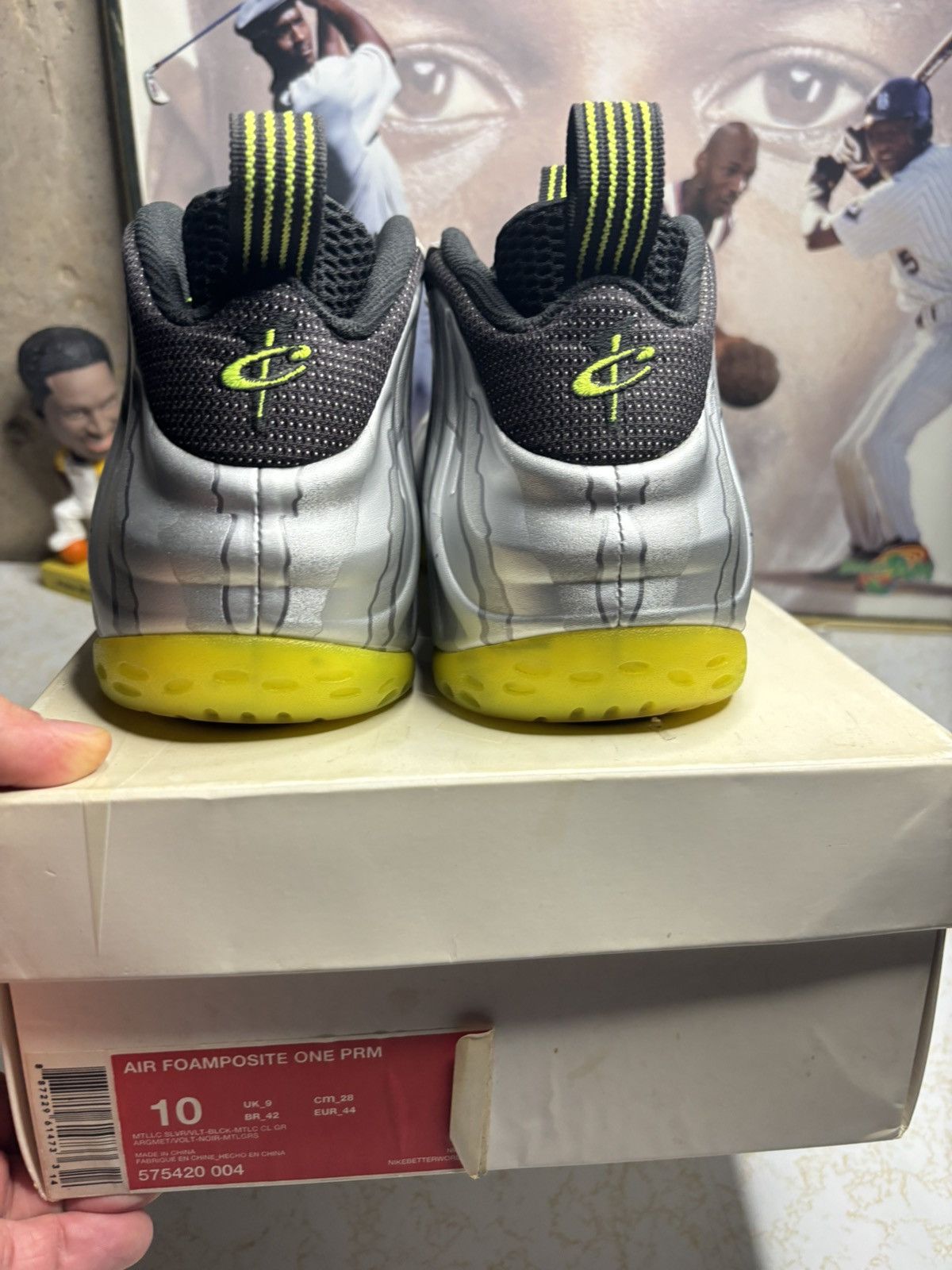 Jordan Brand Nike Foamposite ‘volt’ Size US 10 / EU 43 - 7 Thumbnail