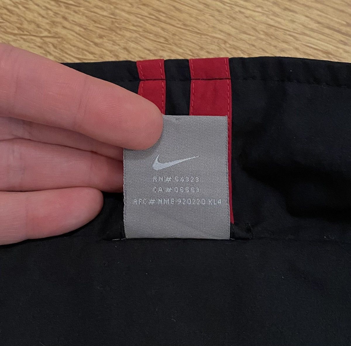 Nike Nike Track Jacket x Vintage x Streetwear Size US XL / EU 56 / 4 - 8 Thumbnail