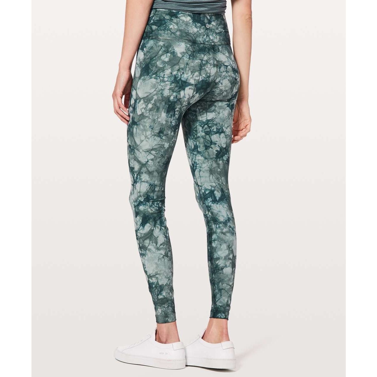 Lululemon Wunder Under Hi-Rise tight in Misty Moss Sea Steel Size 28" / US 6 / IT 42 - 3 Thumbnail