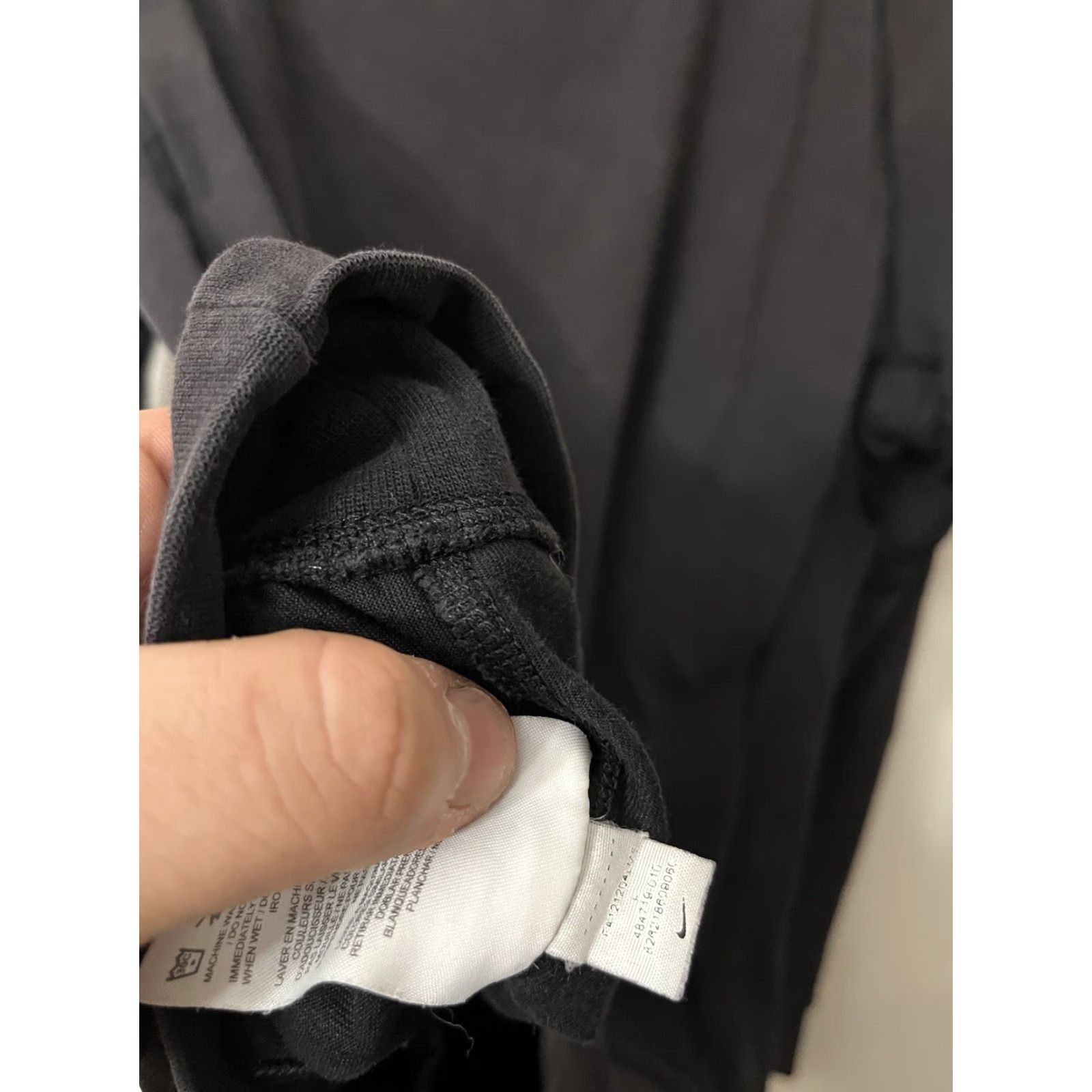 Nike Nike Lightweight Full Zip Sweatshirt Women L Black 484719-010 Size L / US 10 / IT 46 - 4 Thumbnail