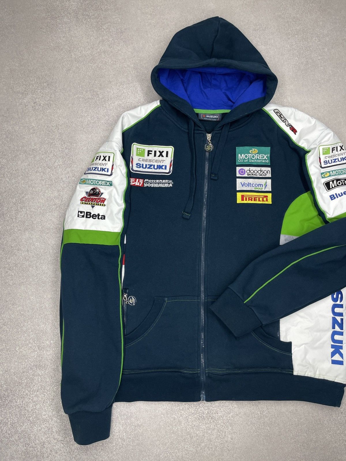 Formula 1 Suzuki Fixi Crescent Racing Superbike Team Hoodie Yoshimura Size US L / EU 52-54 / 3 - 4 Thumbnail