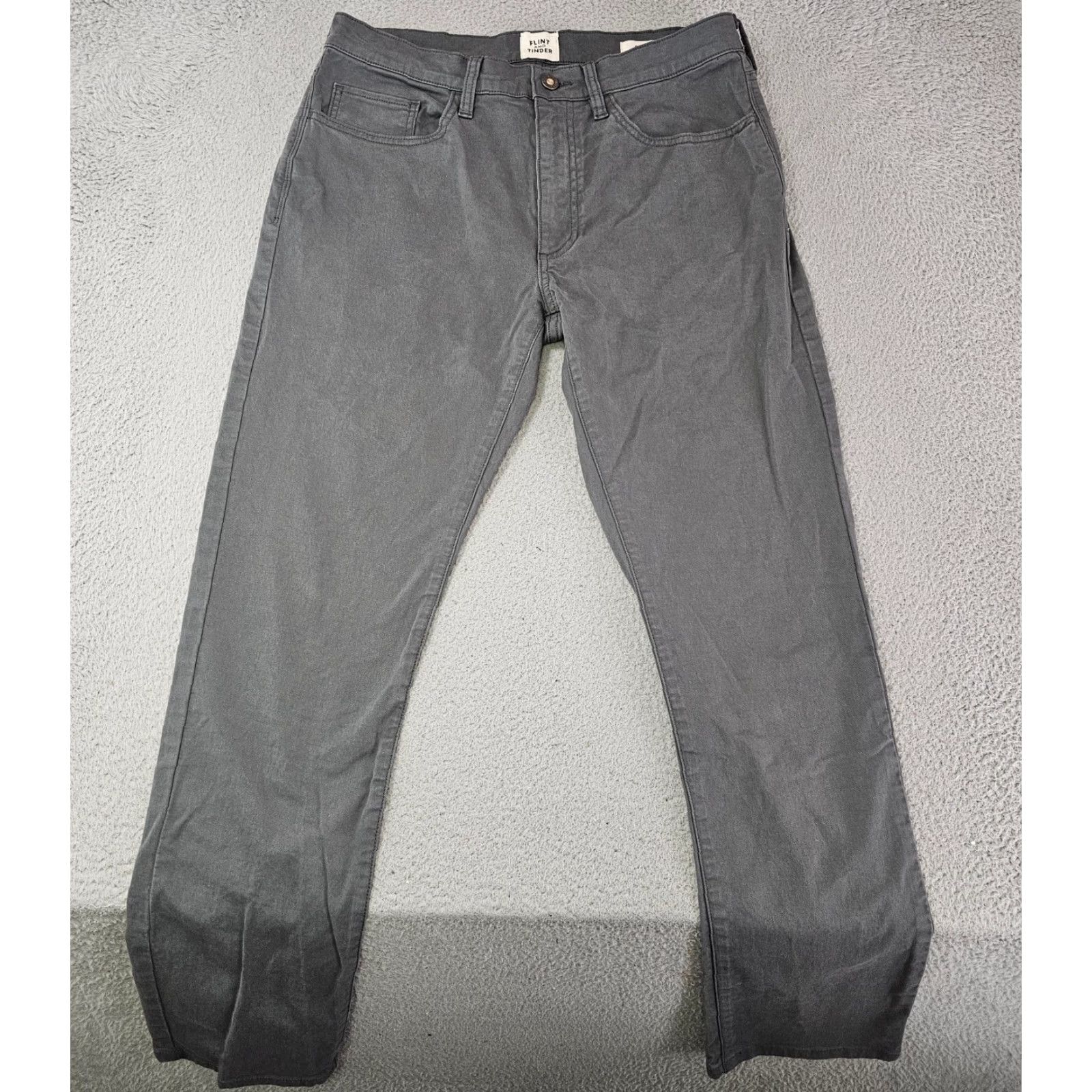 Flint And Tinder Flint and Tinder Jeans Mens Slim Tapered 31x30 Grey Denim Zip Button 5-Pocket City Preppy Modern Stretch Size US 31 - 2 Thumbnail