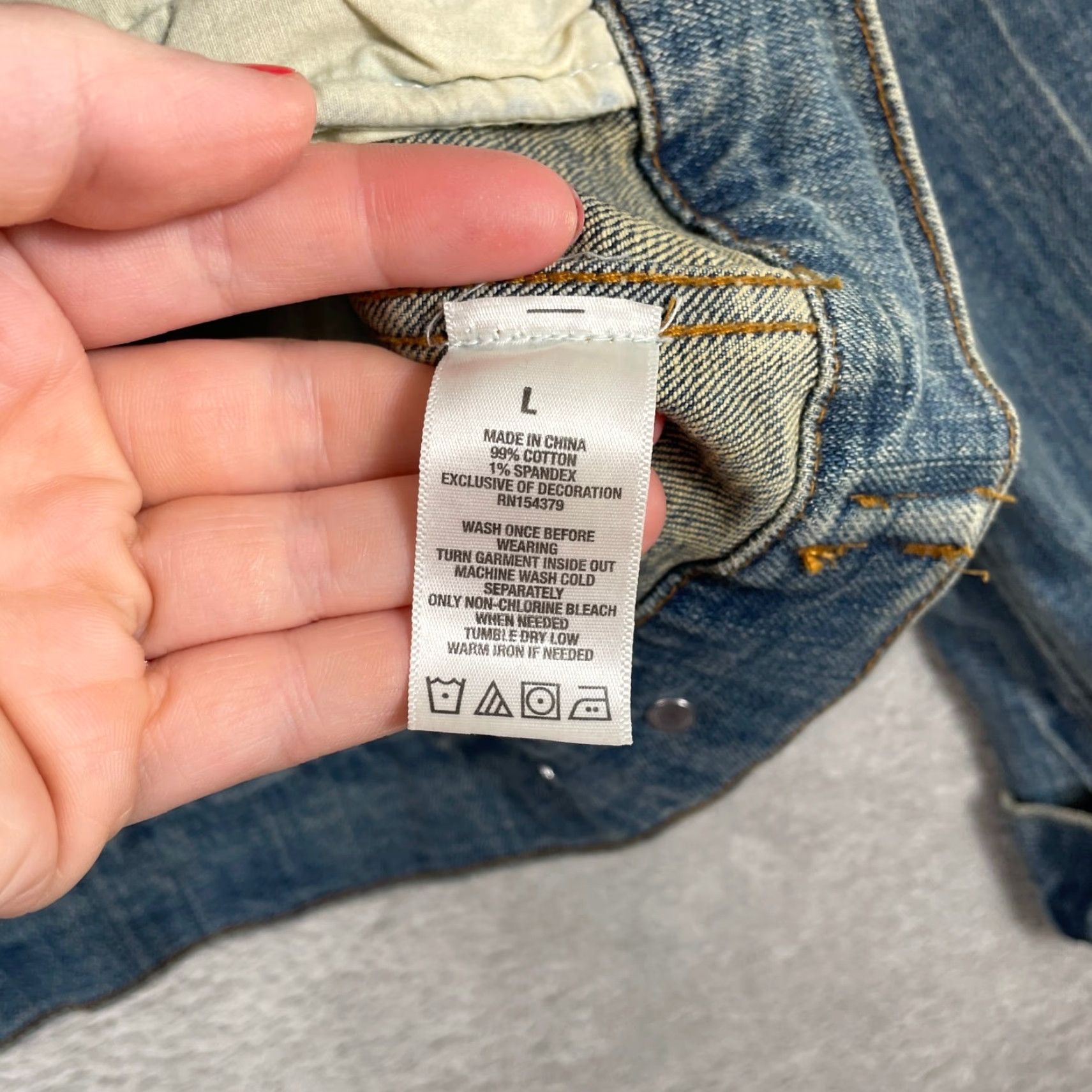 Aeropostale Aeropostale Denim Jacket Women L Blue Trucker Cotton Stretch Basic Jacket Bohemian Casual Everyday Vintage? No (omit) Size L / US 10 / IT 46 - 4 Thumbnail