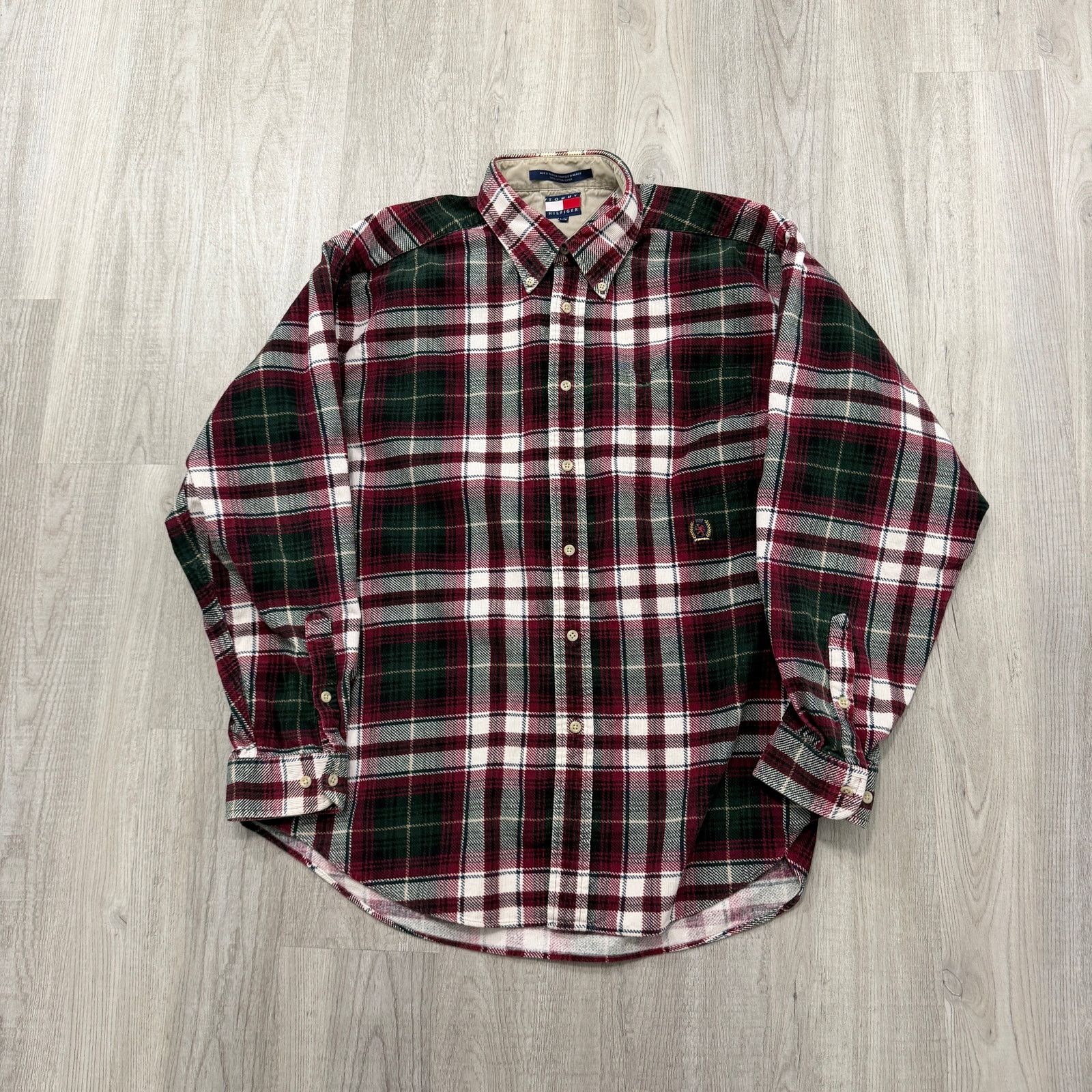 Tommy Hilfiger Vintage Tommy Hilfiger Corduroy Button Shirt Large Plaid Size US L / EU 52-54 / 3 - 1 Thumbnail
