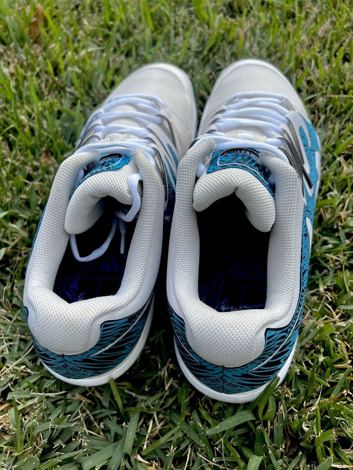 Nike RARE Nike Zoom Vapor Tour 9.5 size 14 Cali Murals Tennis Size US 14 / EU 47 - 7 Thumbnail