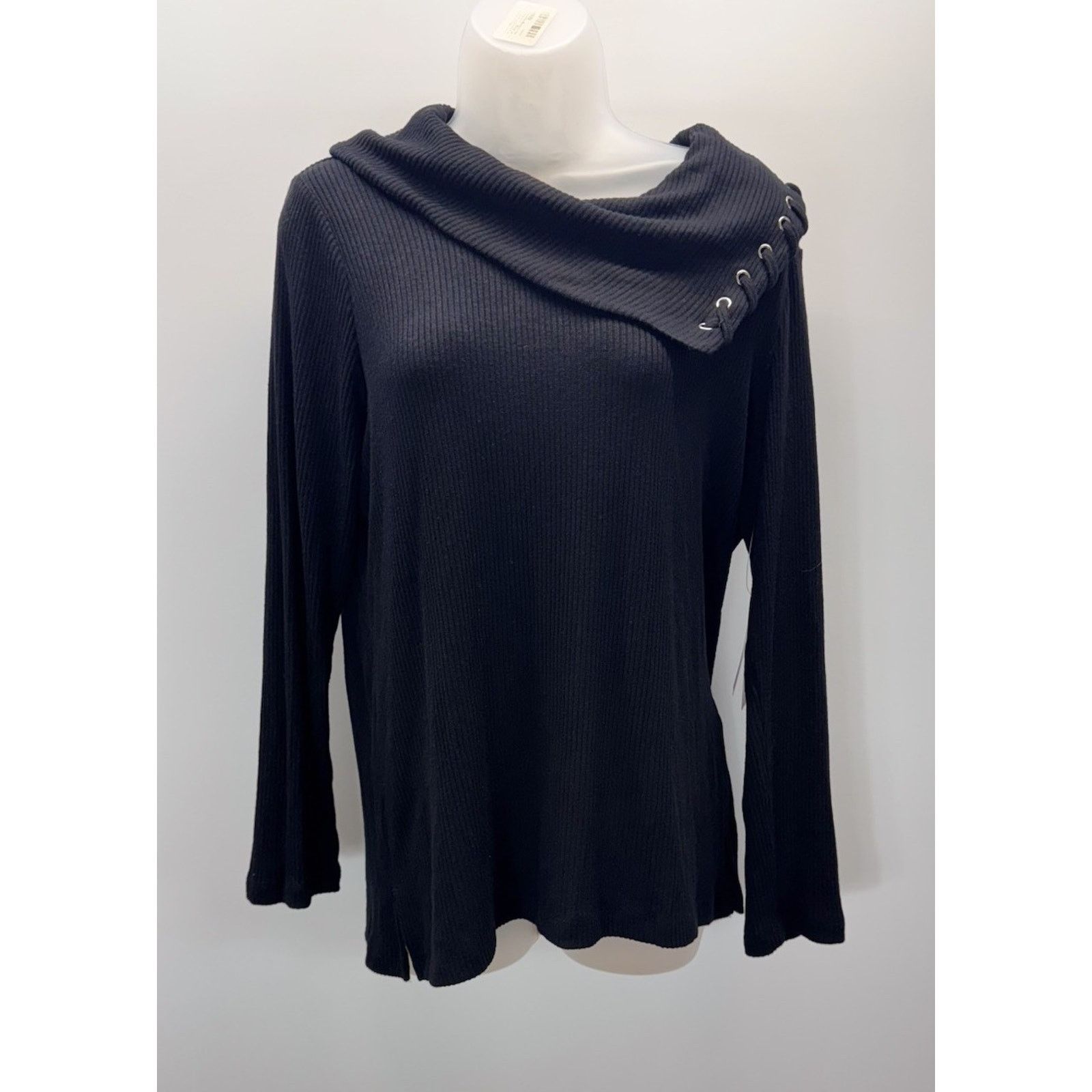 Chicos CHICOS Black Rayon Blend Split Cowl Neck Long Sleeve Tunic Size S / US 4 / IT 40 - 1 Thumbnail