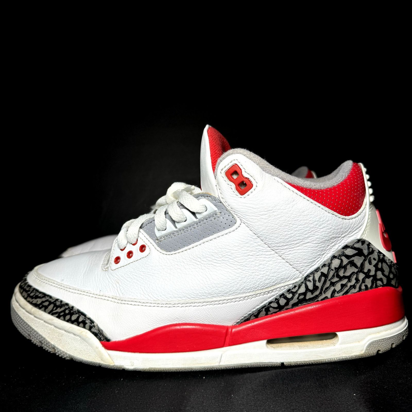 Jordan Brand × Nike Size 11 - Nike Air Jordan 3 Retro Fire Red 2022 Men's Shoes Size US 11 / EU 44 - 10 Thumbnail