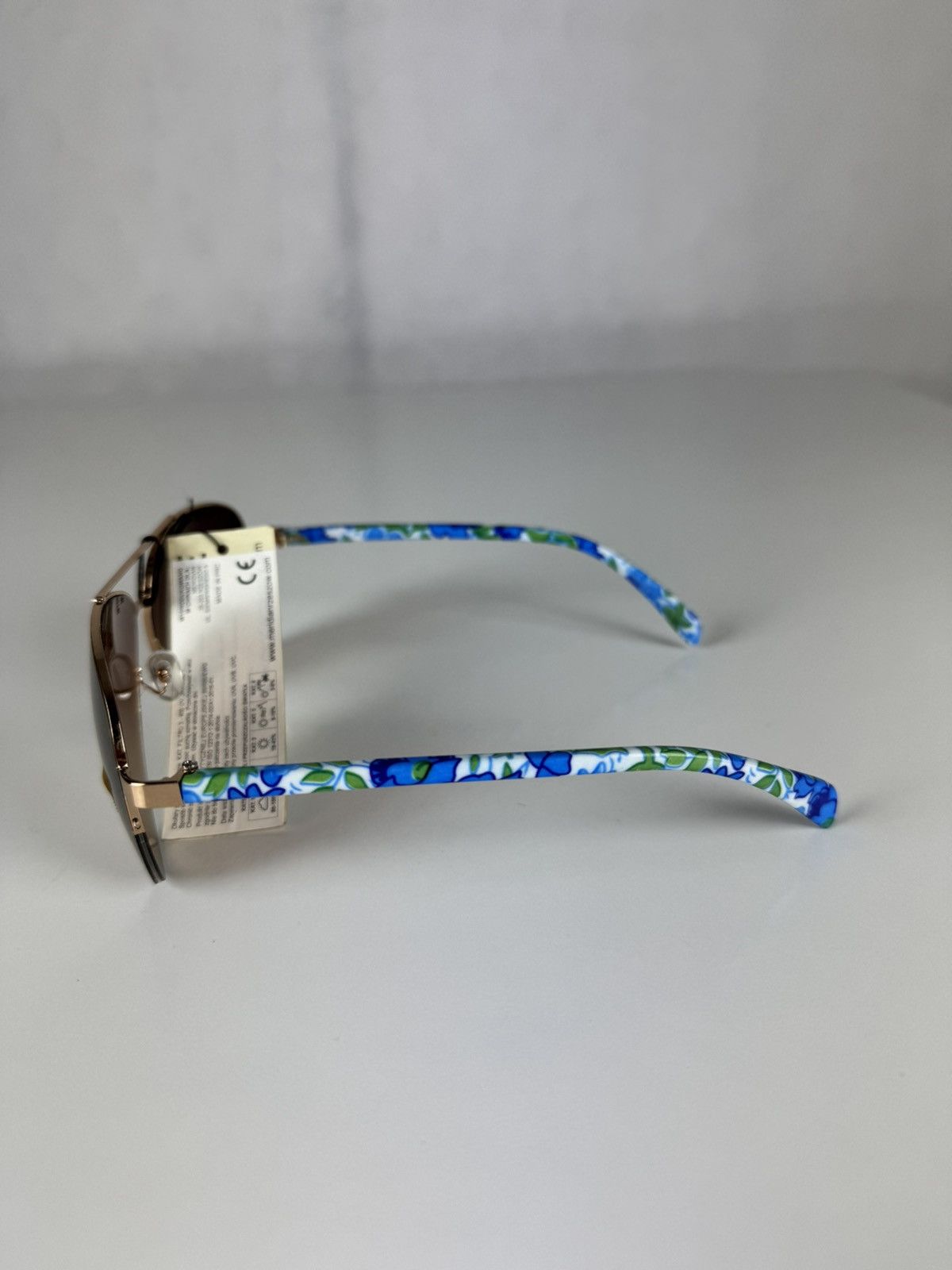 Vintage Sunglasses Size ONE SIZE - 3 Thumbnail