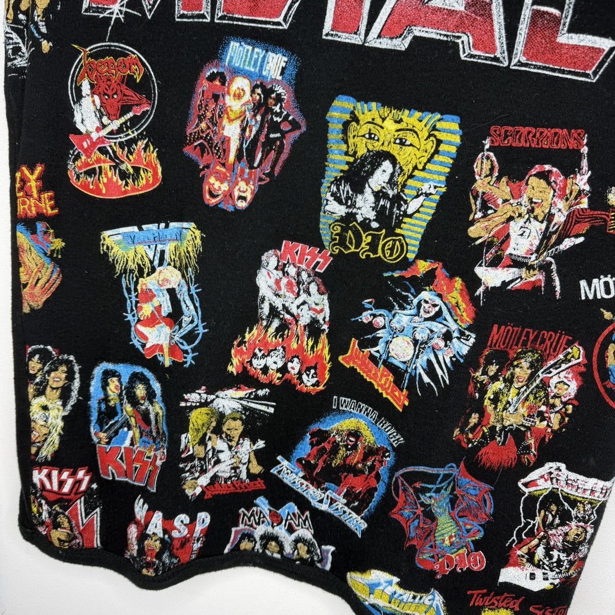 Band Tees Vintage 80s heavy metal muscle shirt rare Kiss wasp venom Size US M / EU 48-50 / 2 - 5 Thumbnail