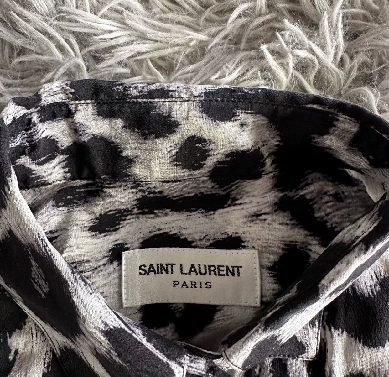 Saint Laurent Paris × Yves Saint Laurent Saint Laurent SLP 16SS leopard print black silk shirt Size XS / US 0-2 / IT 36-38 - 3 Thumbnail