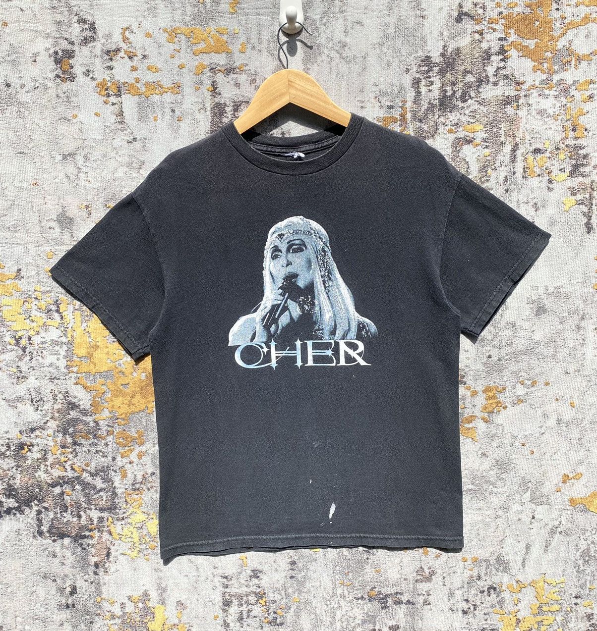 Band Tees Vintage Cher Farewell Tour 2003 Shirt American Singer Size US S / EU 44-46 / 1 - 1 Thumbnail