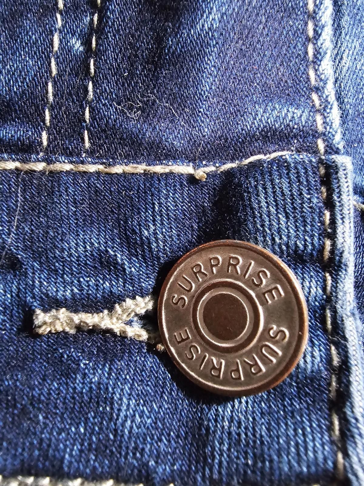 Designer Surprise Surprise Destroyed Jeans Medium APPROX 28x29 Size 32" / US 10 / IT 46 - 3 Thumbnail