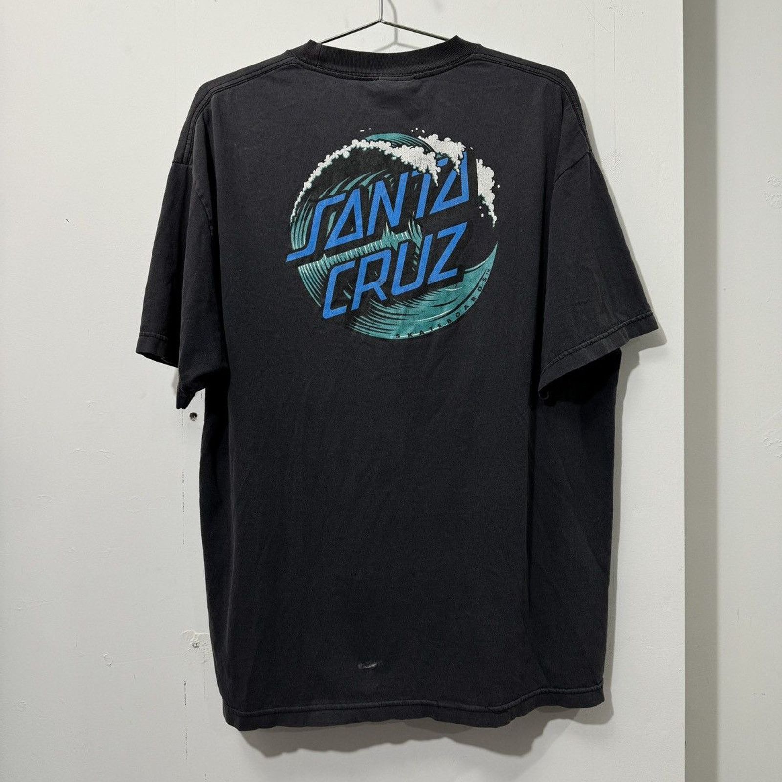 Vintage 90s Faded Santa Cruz Wave Surf Shirt ERD Grunge Chrome Size US XL / EU 56 / 4 - 6 Thumbnail