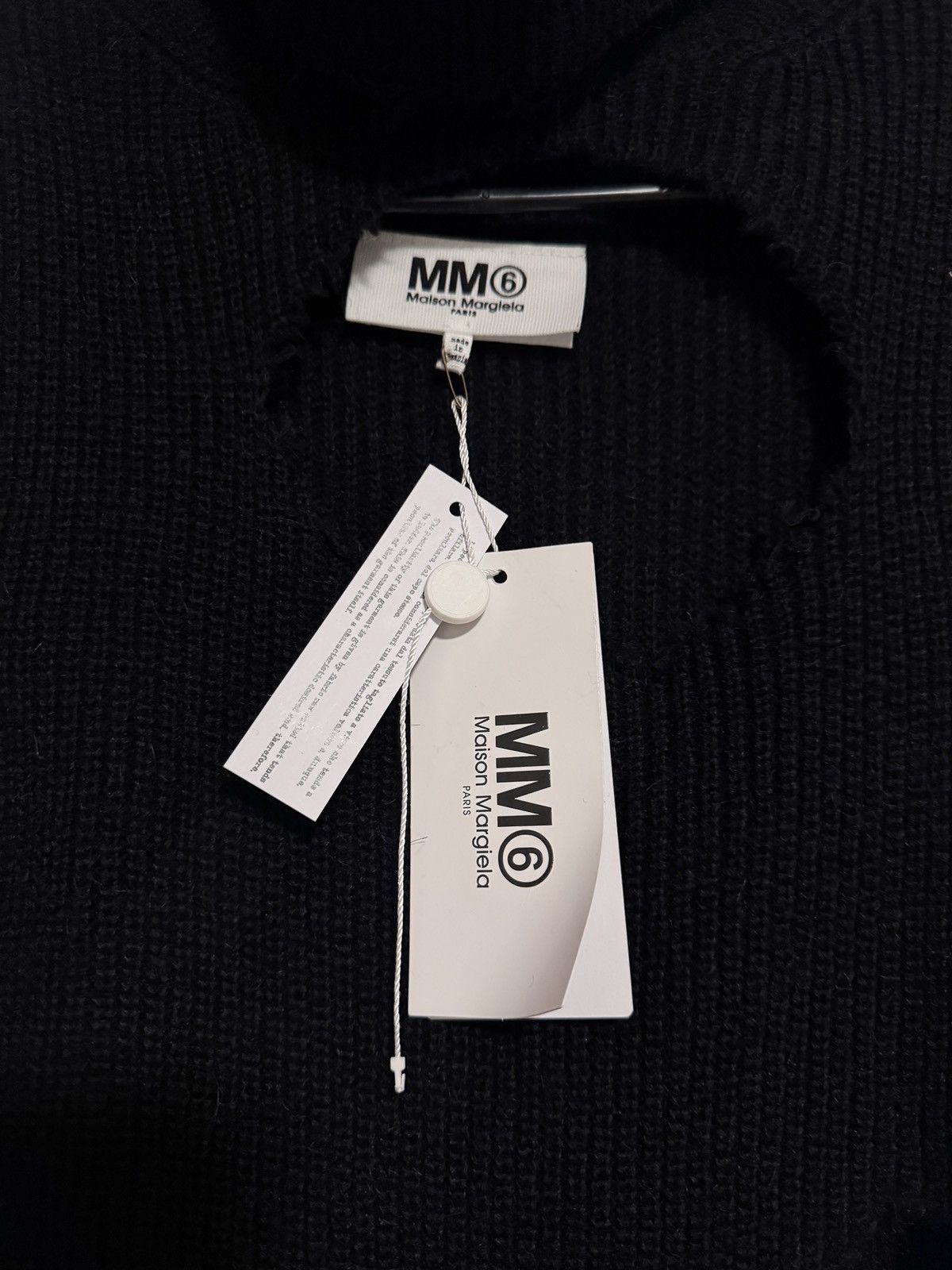 MM6 MM6 Black Cut Out Turtleneck Size XS / US 0-2 / IT 36-38 - 2 Thumbnail